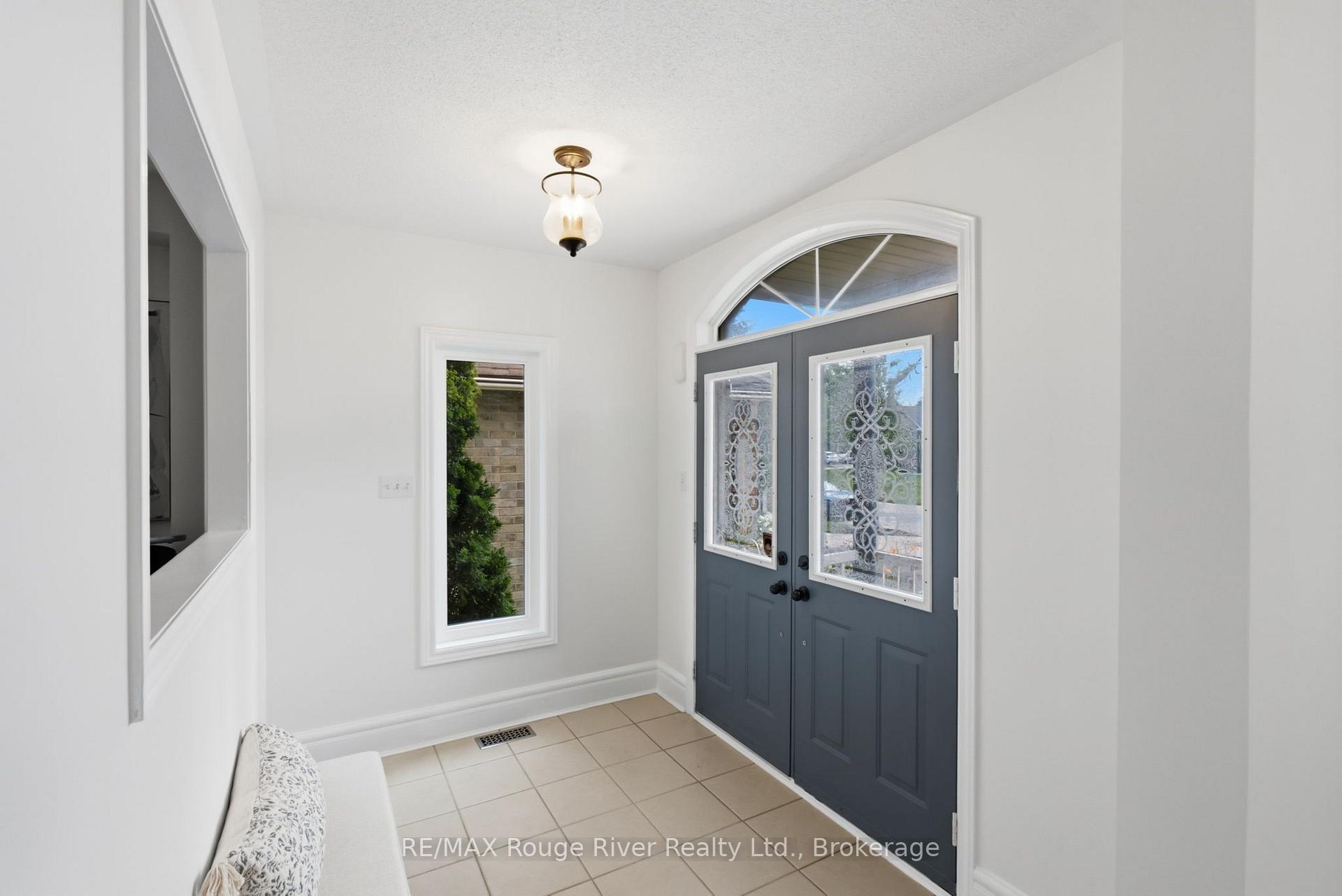 Photo 3 of 17 Floree Street, Whitby, Taunton North — HOMEH