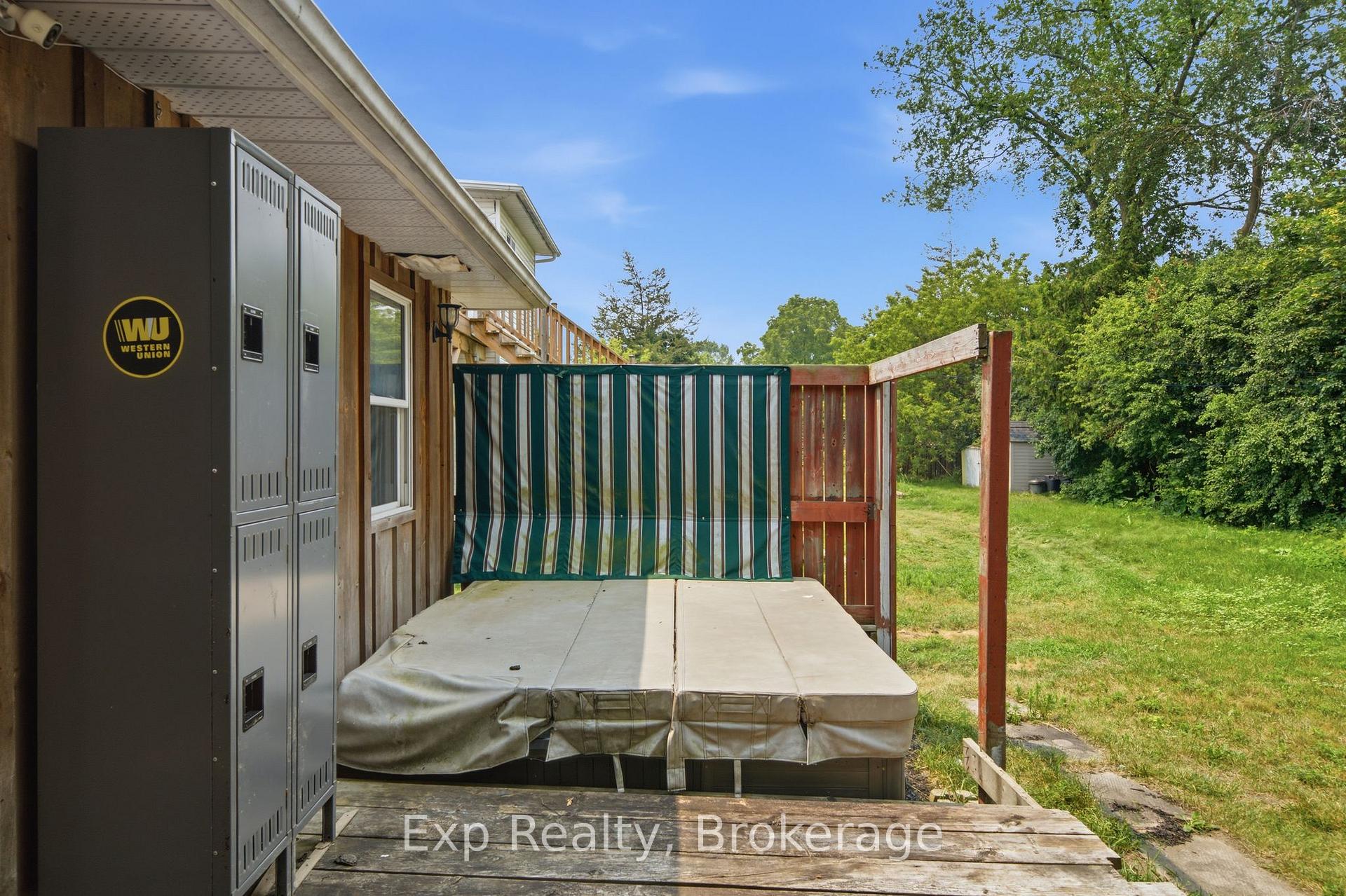 Photo 31 of 18 Charlotte Street, Belleville, Belleville Ward — HOMEH