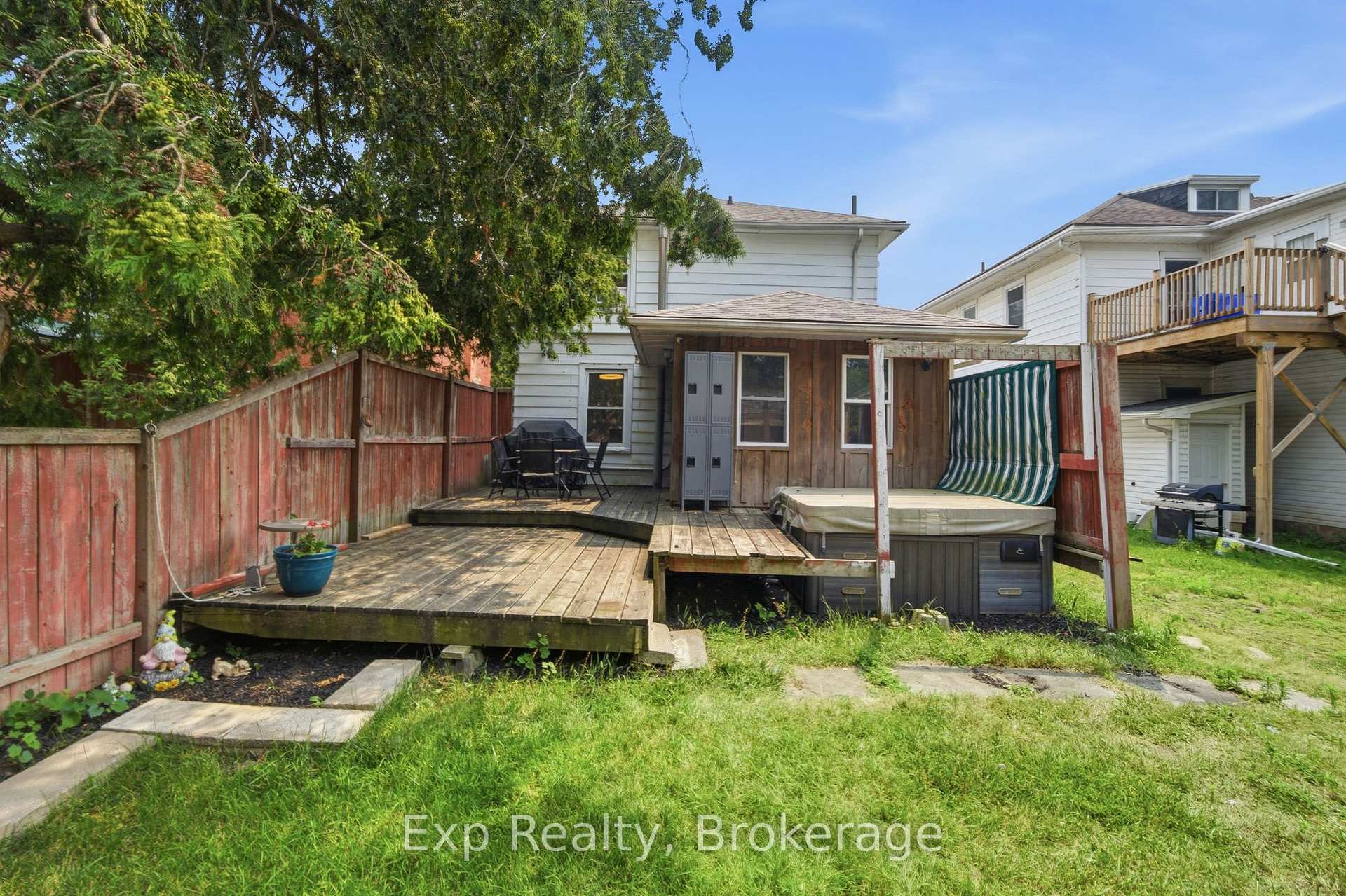 Photo 38 of 18 Charlotte Street, Belleville, Belleville Ward — HOMEH