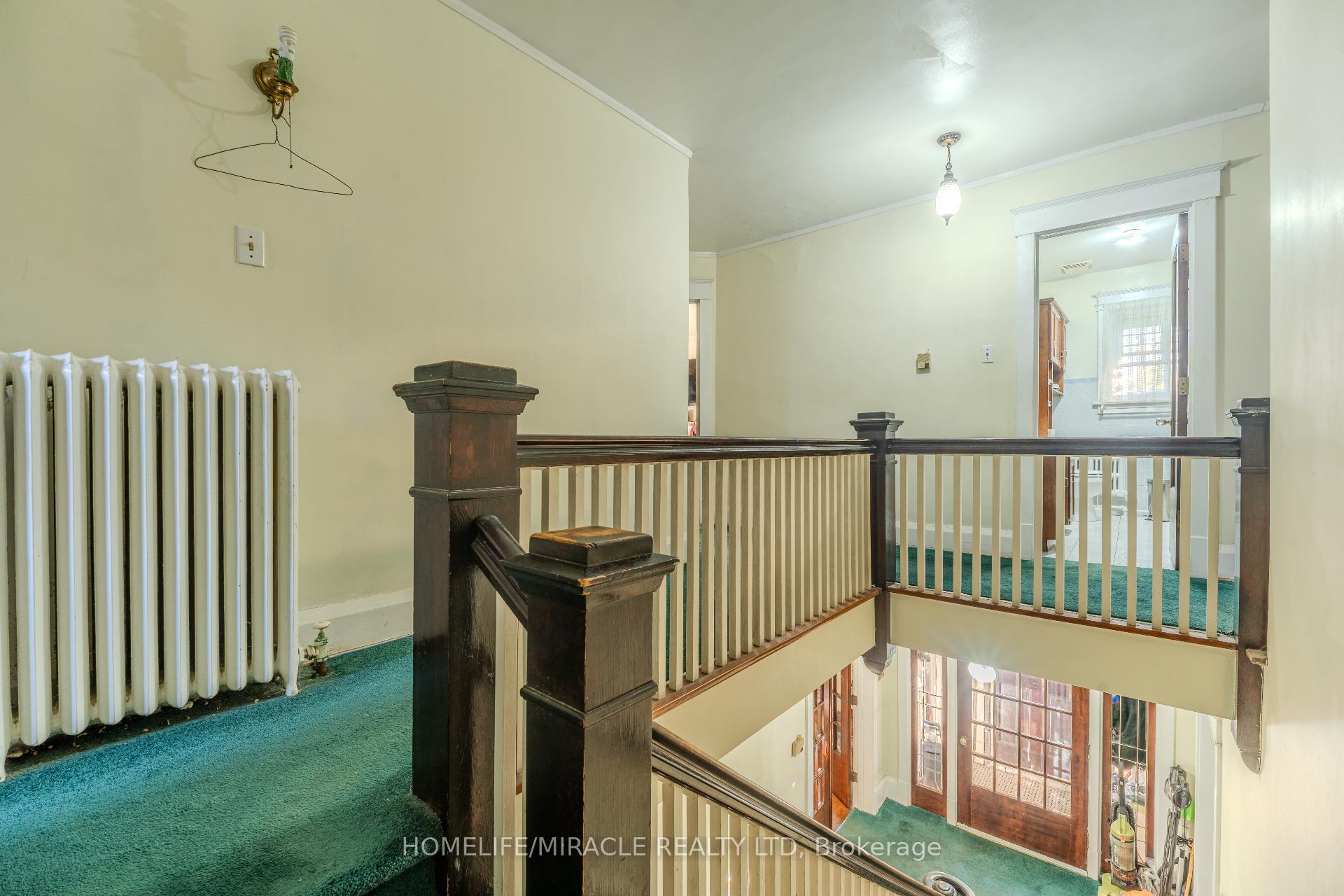 Photo 33 of 5214 Third Avenue, Niagara Falls, Cherrywood — HOMEH