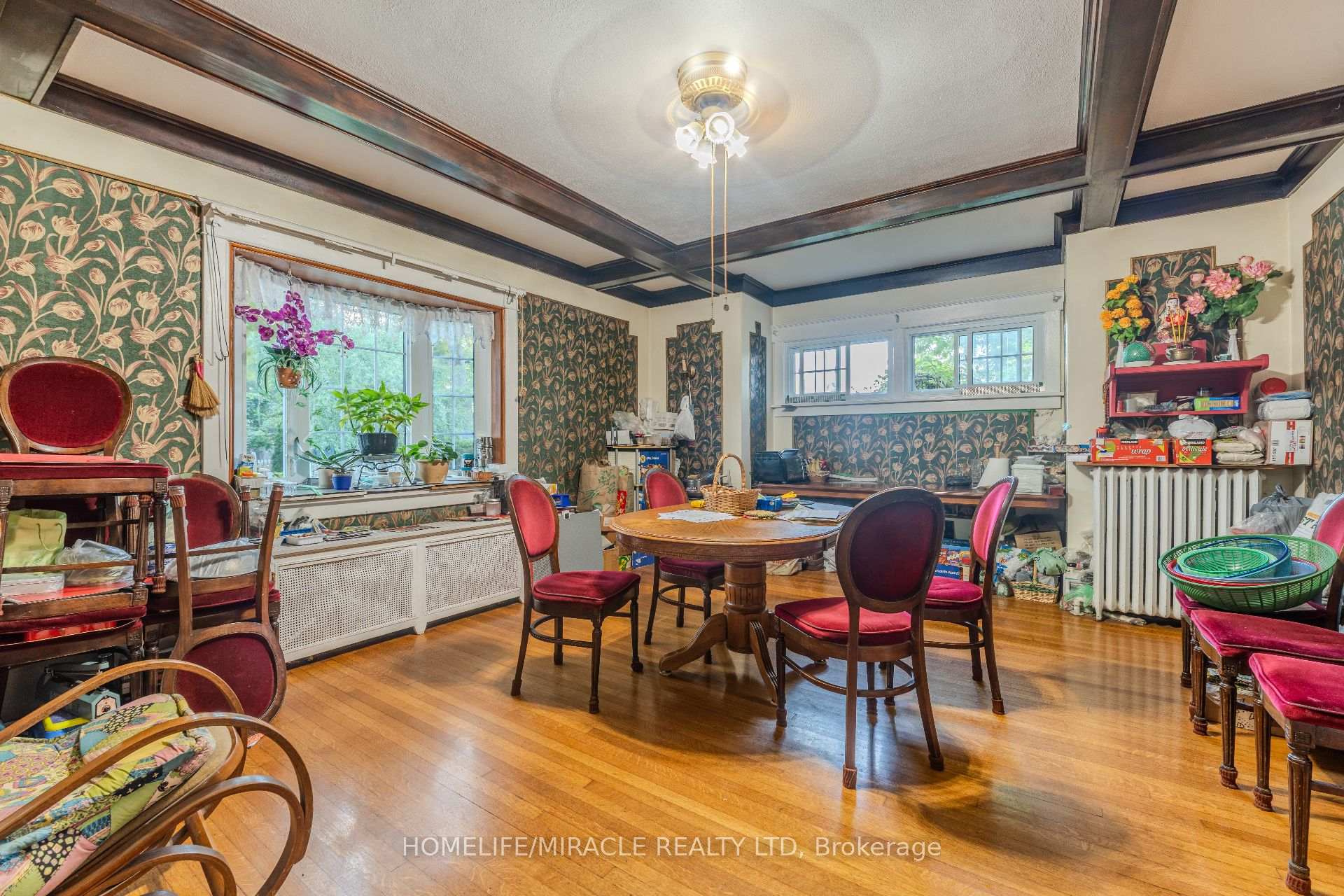 Photo 44 of 5214 Third Avenue, Niagara Falls, Cherrywood — HOMEH