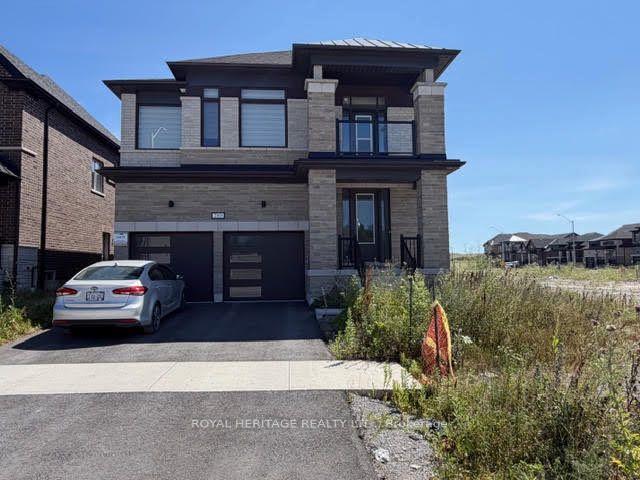 Front of 289 Flavelle Way
