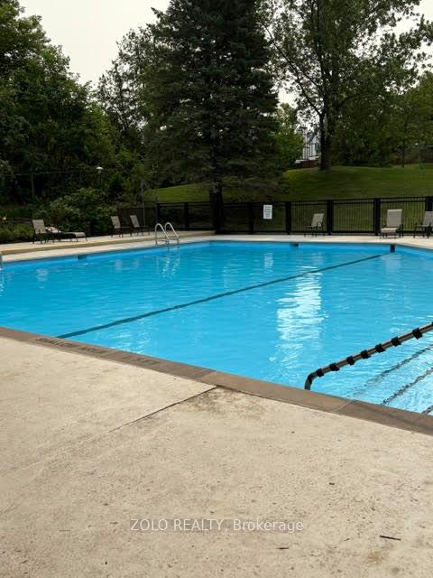 Photo 2 of Unit 1206, 2759 Carousel Crescent, Ottawa, Emerald Woods/Sawmill Creek — HOMEH