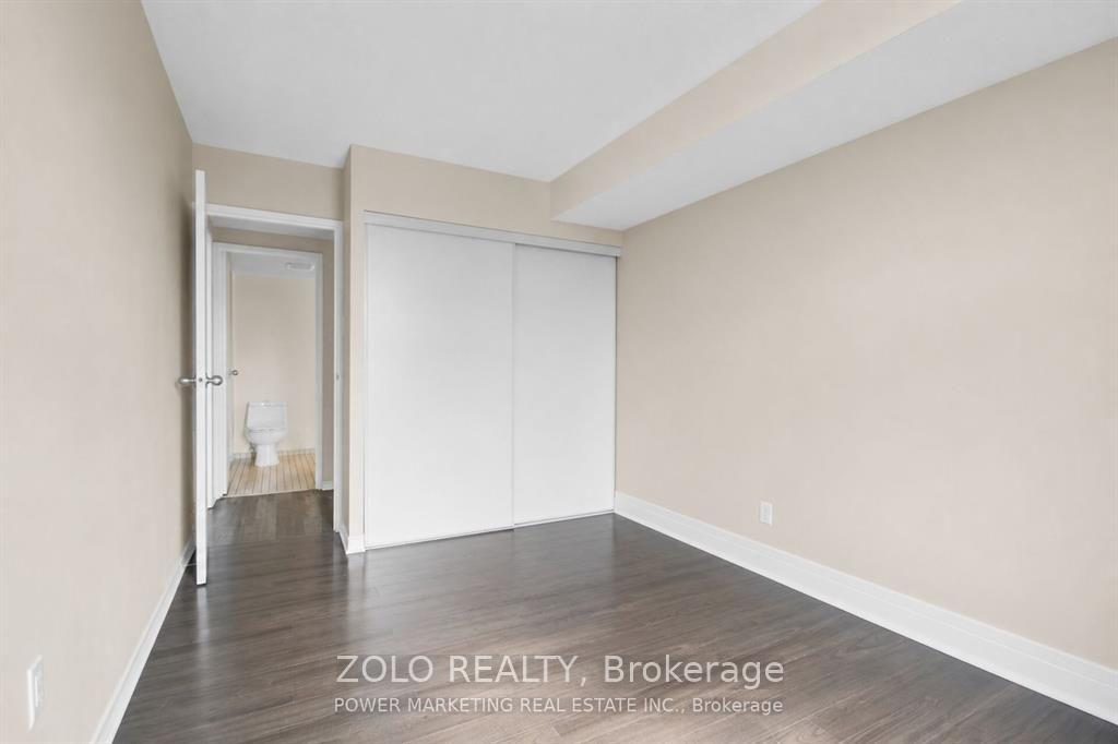 Photo 20 of Unit 1206, 2759 Carousel Crescent, Ottawa, Emerald Woods/Sawmill Creek — HOMEH