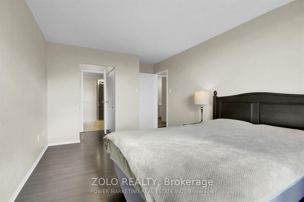 Photo 23 of Unit 1206, 2759 Carousel Crescent, Ottawa, Emerald Woods/Sawmill Creek — HOMEH