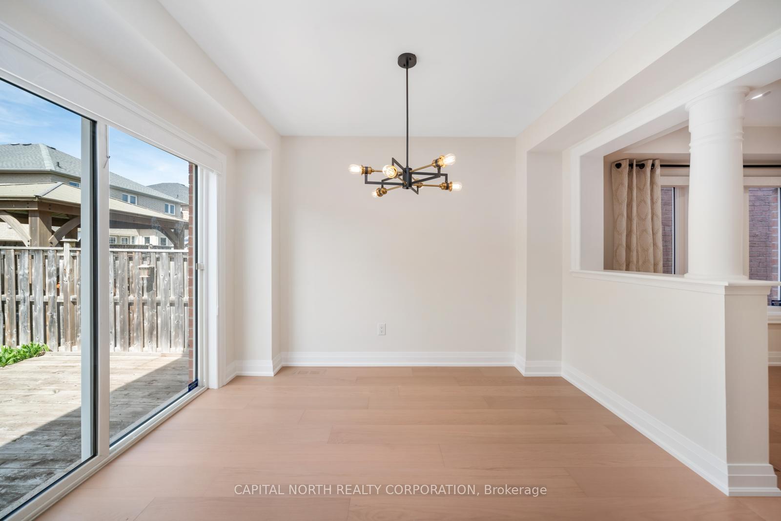 Photo 19 of 231 Venice Gate Drive, Vaughan, Vellore Village — HOMEH
