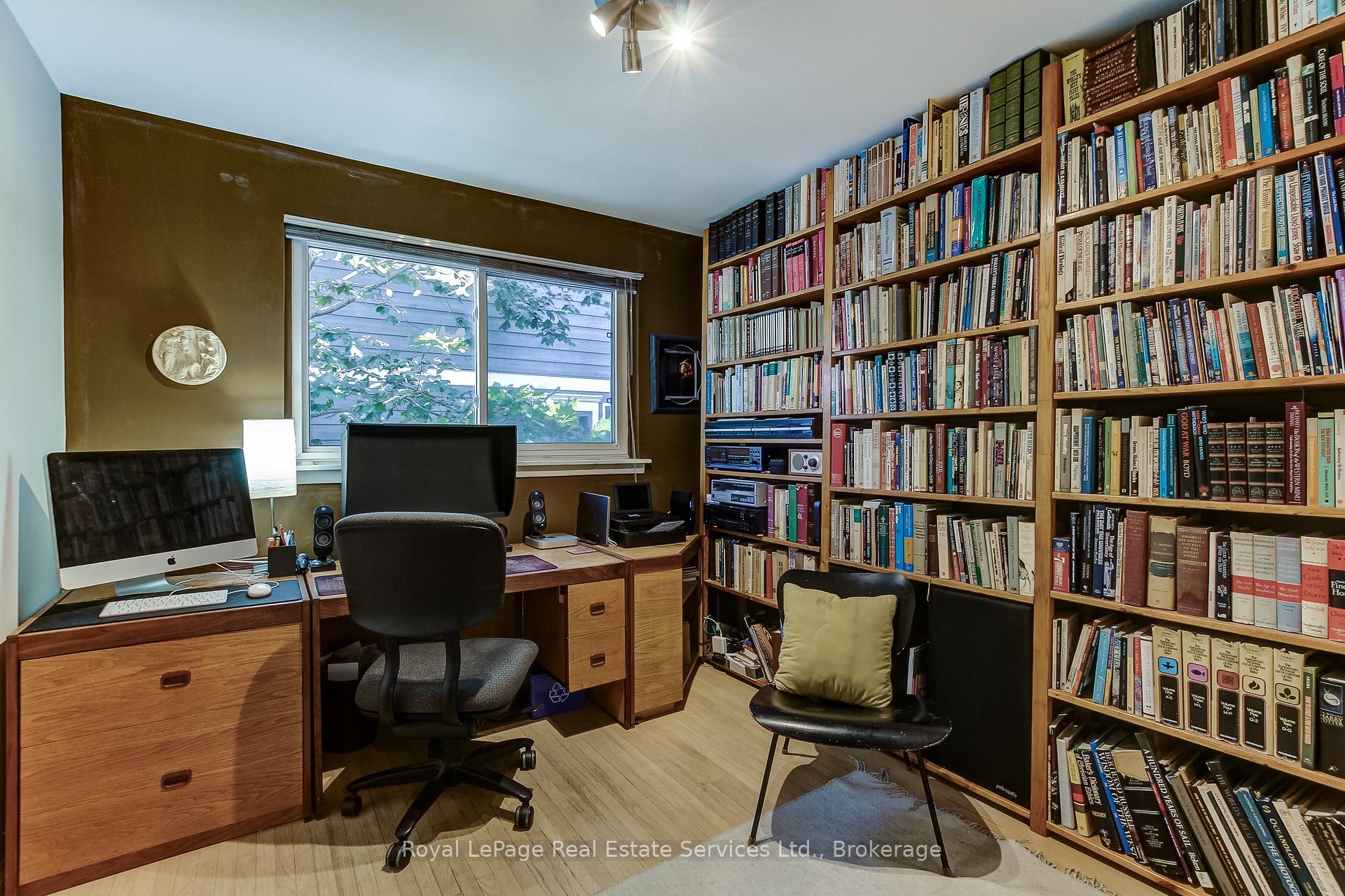 Photo 28 of 556 Trafford Crescent, Oakville, West — HOMEH