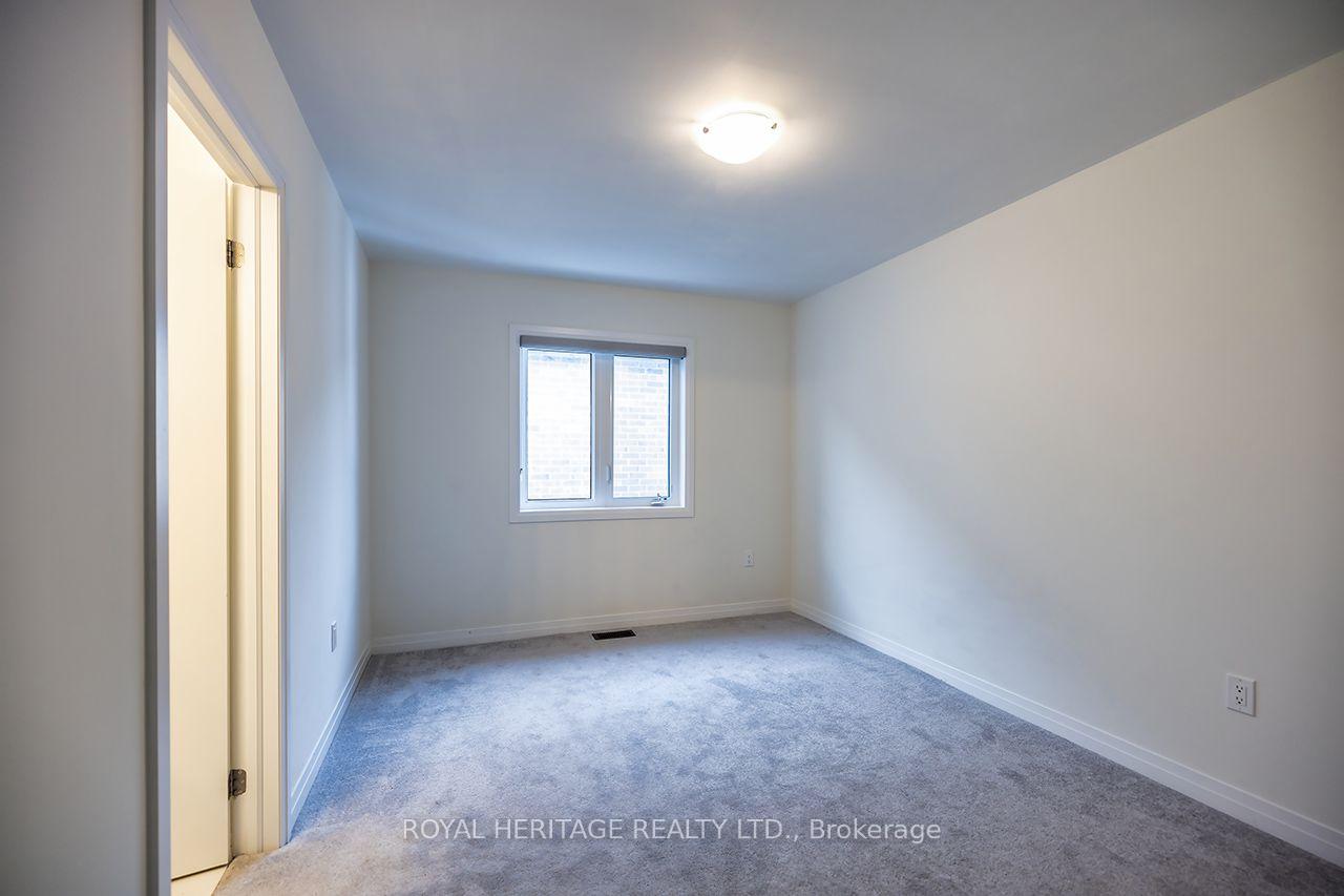 Photo 37 of 289 Flavelle Way, Peterborough, Monaghan Ward 2 — HOMEH