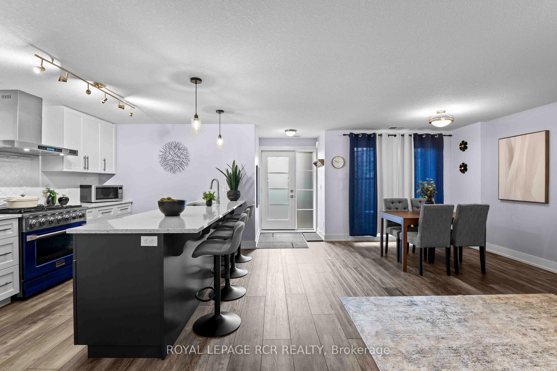 Photo 19 of Unit 102, 17 Centre Street, Orangeville — HOMEH