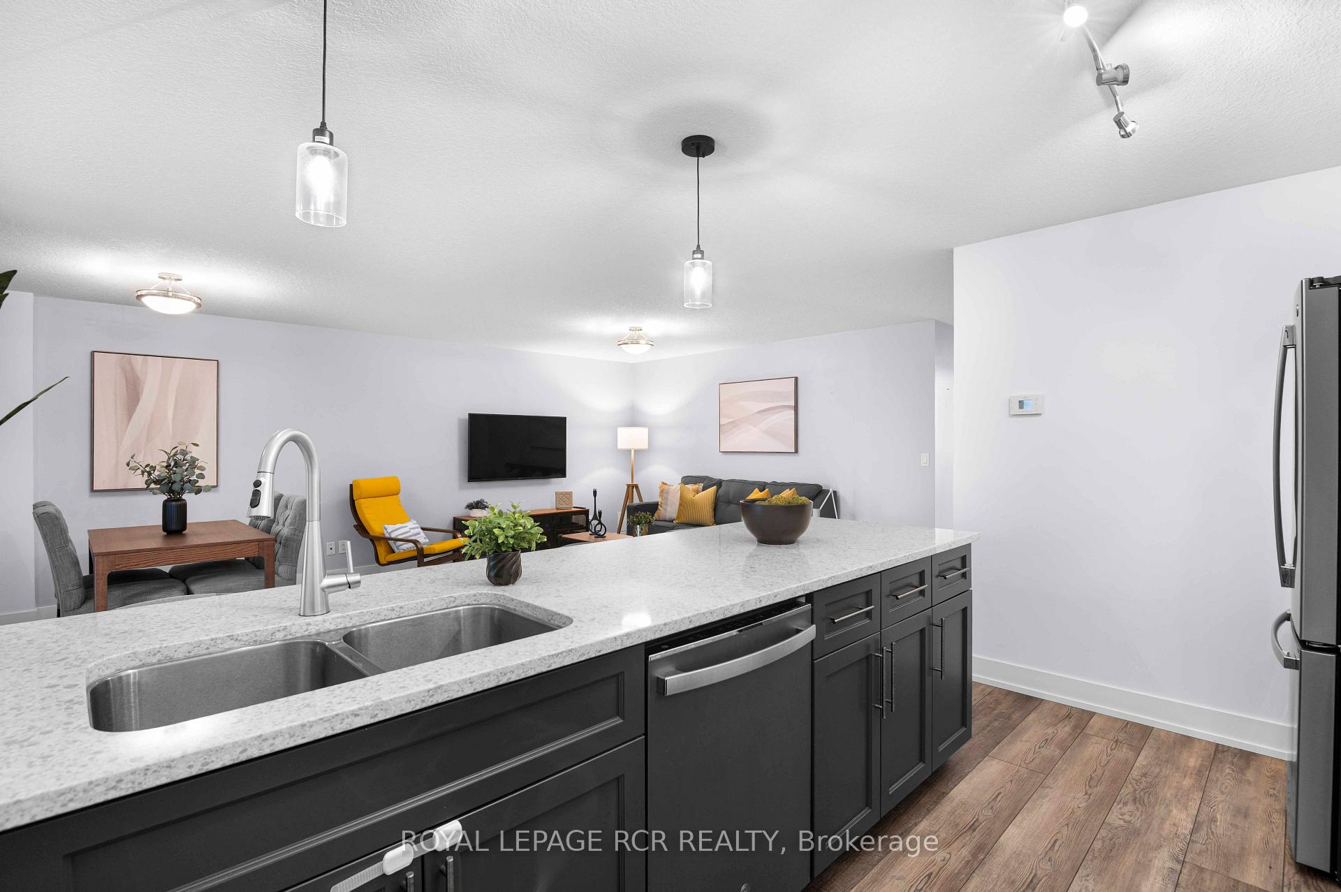 Photo 29 of Unit 102, 17 Centre Street, Orangeville — HOMEH
