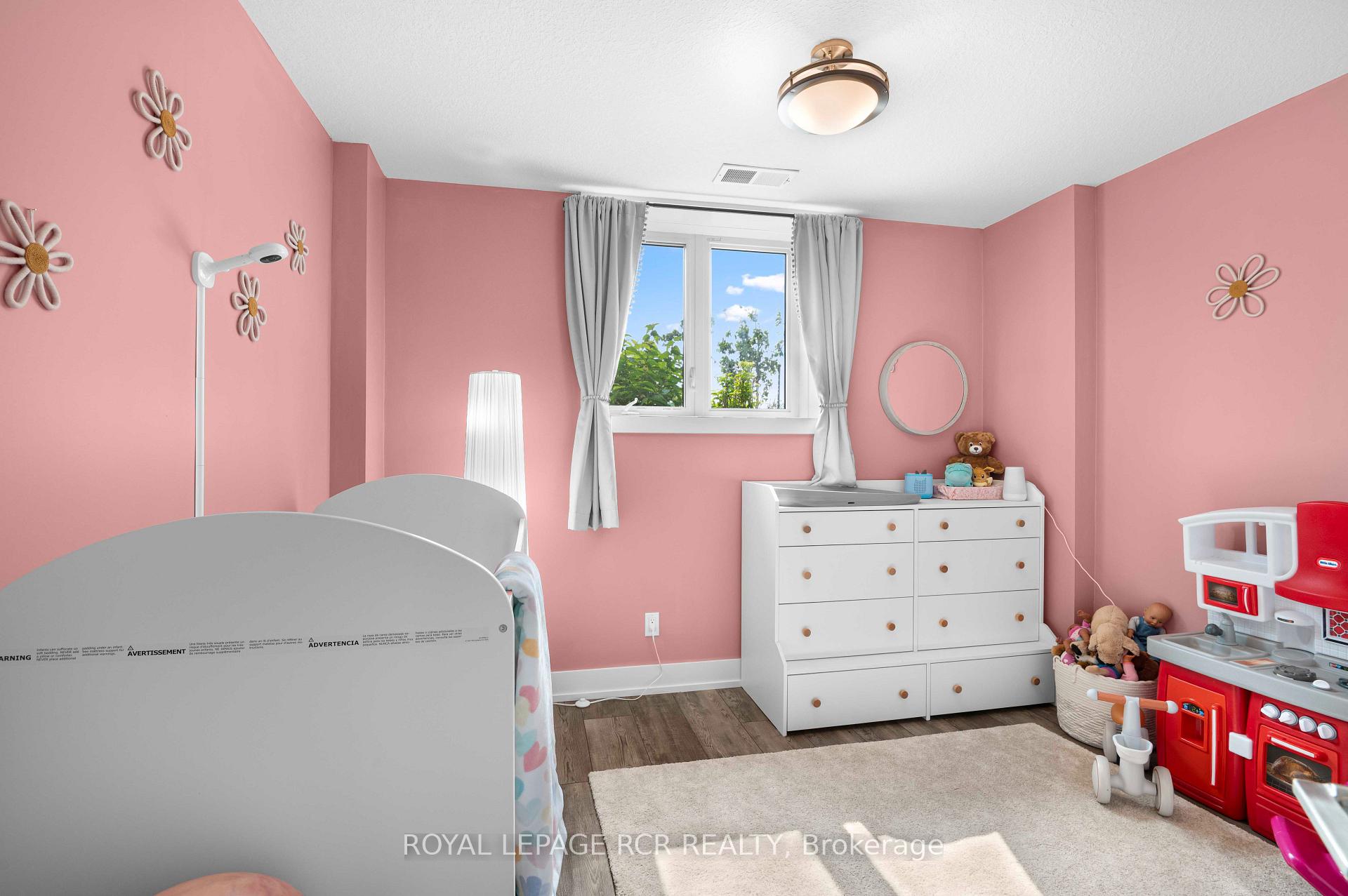 Photo 36 of Unit 102, 17 Centre Street, Orangeville — HOMEH