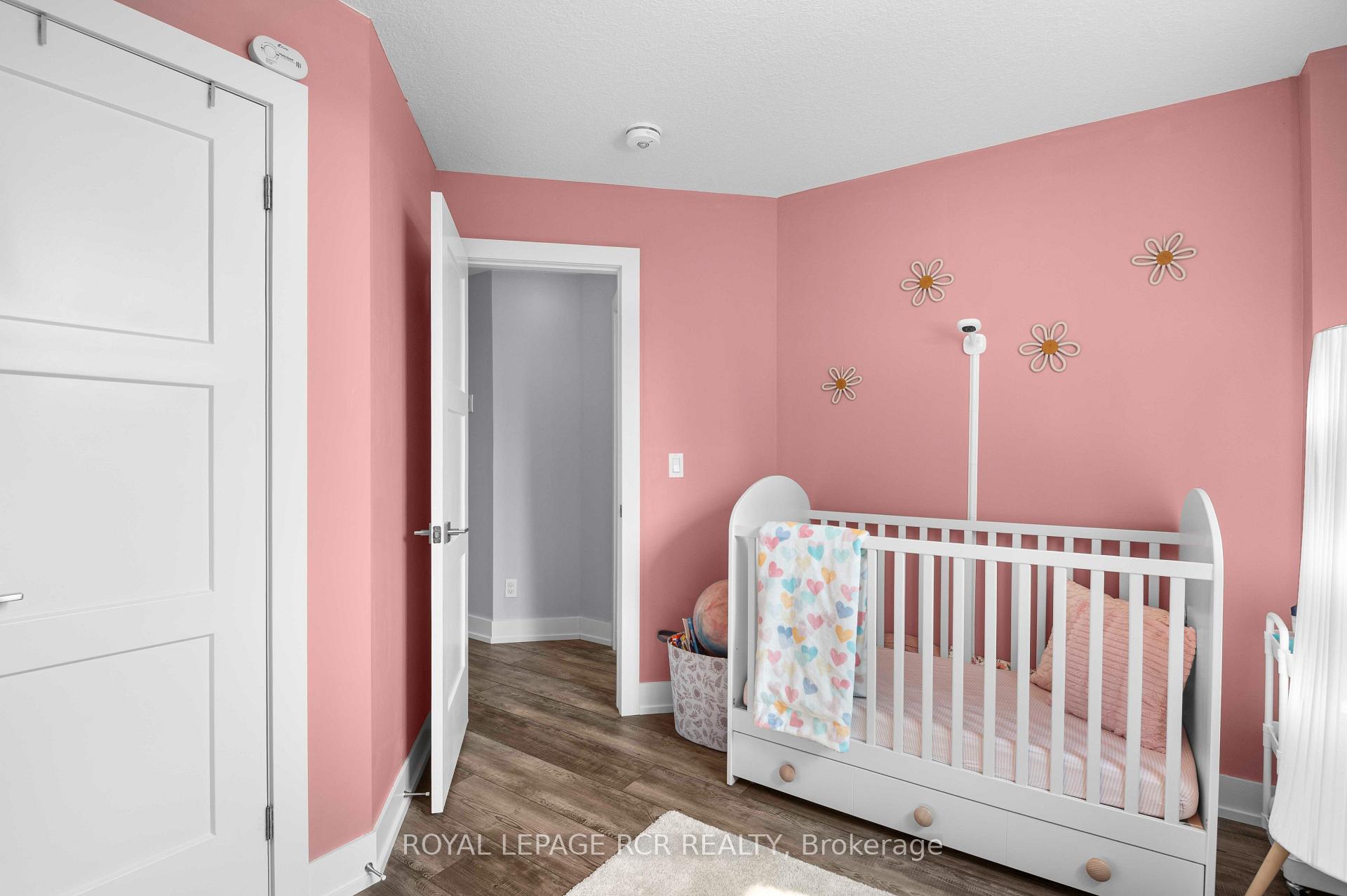 Photo 37 of Unit 102, 17 Centre Street, Orangeville — HOMEH