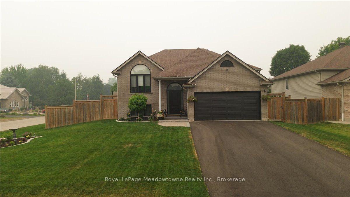 Photo 1 of 15 Sharpe Street, Brant, Paris — HOMEH