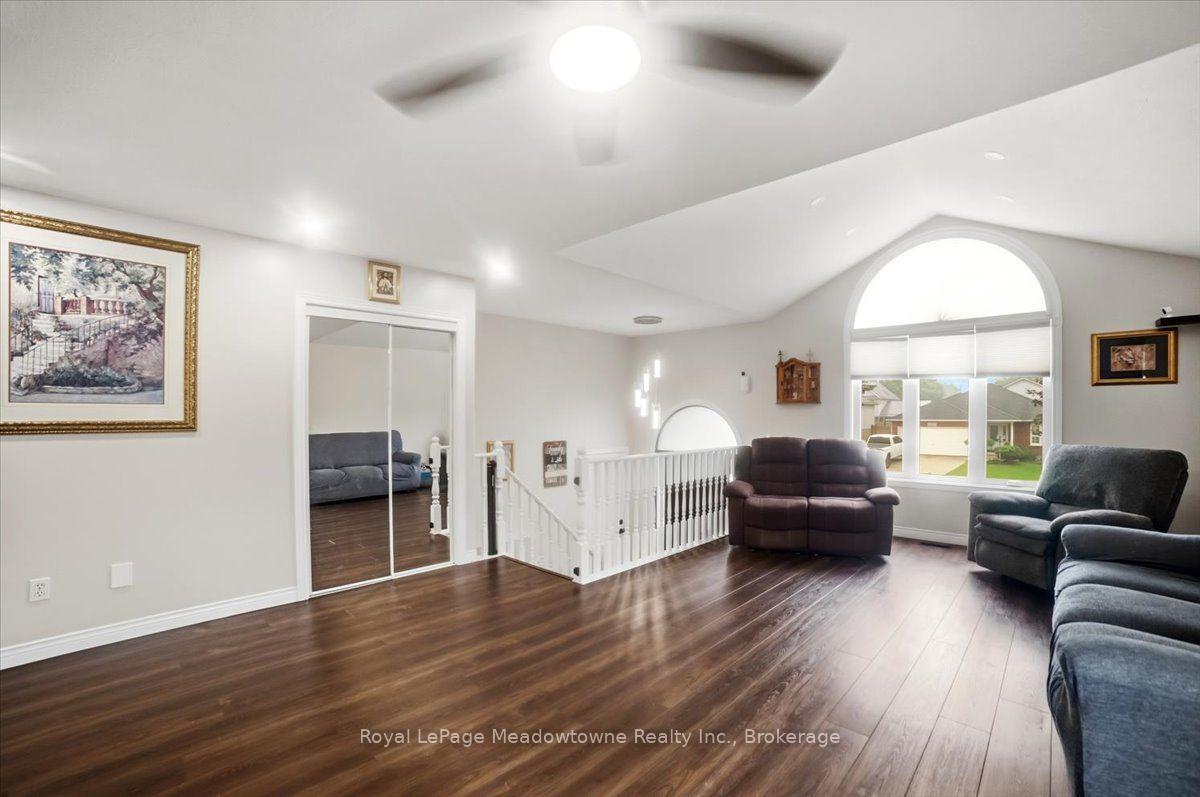 Photo 3 of 15 Sharpe Street, Brant, Paris — HOMEH
