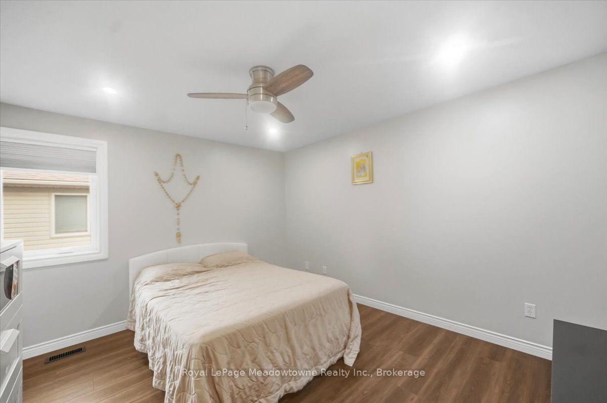 Photo 21 of 15 Sharpe Street, Brant, Paris — HOMEH