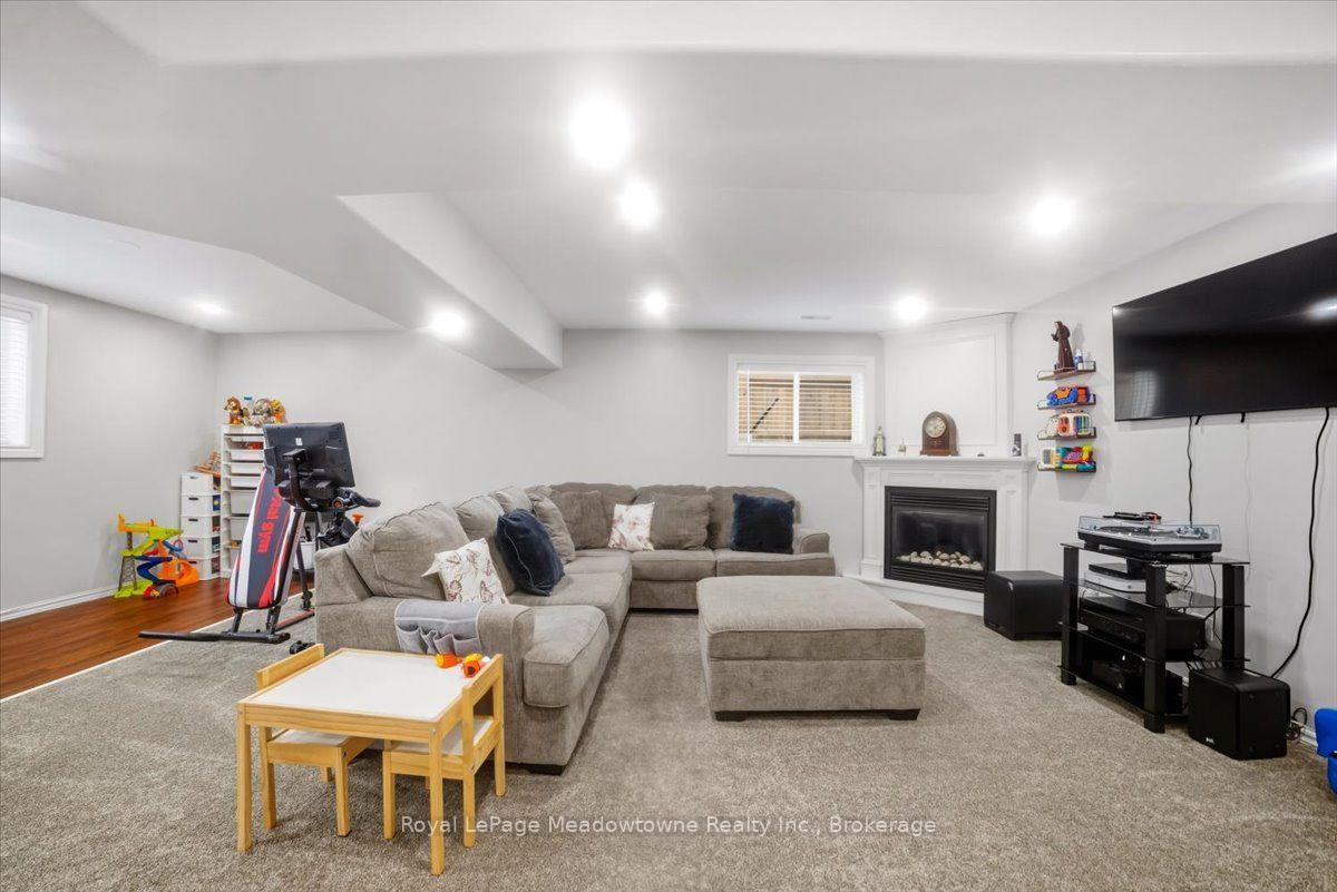 Photo 35 of 15 Sharpe Street, Brant, Paris — HOMEH