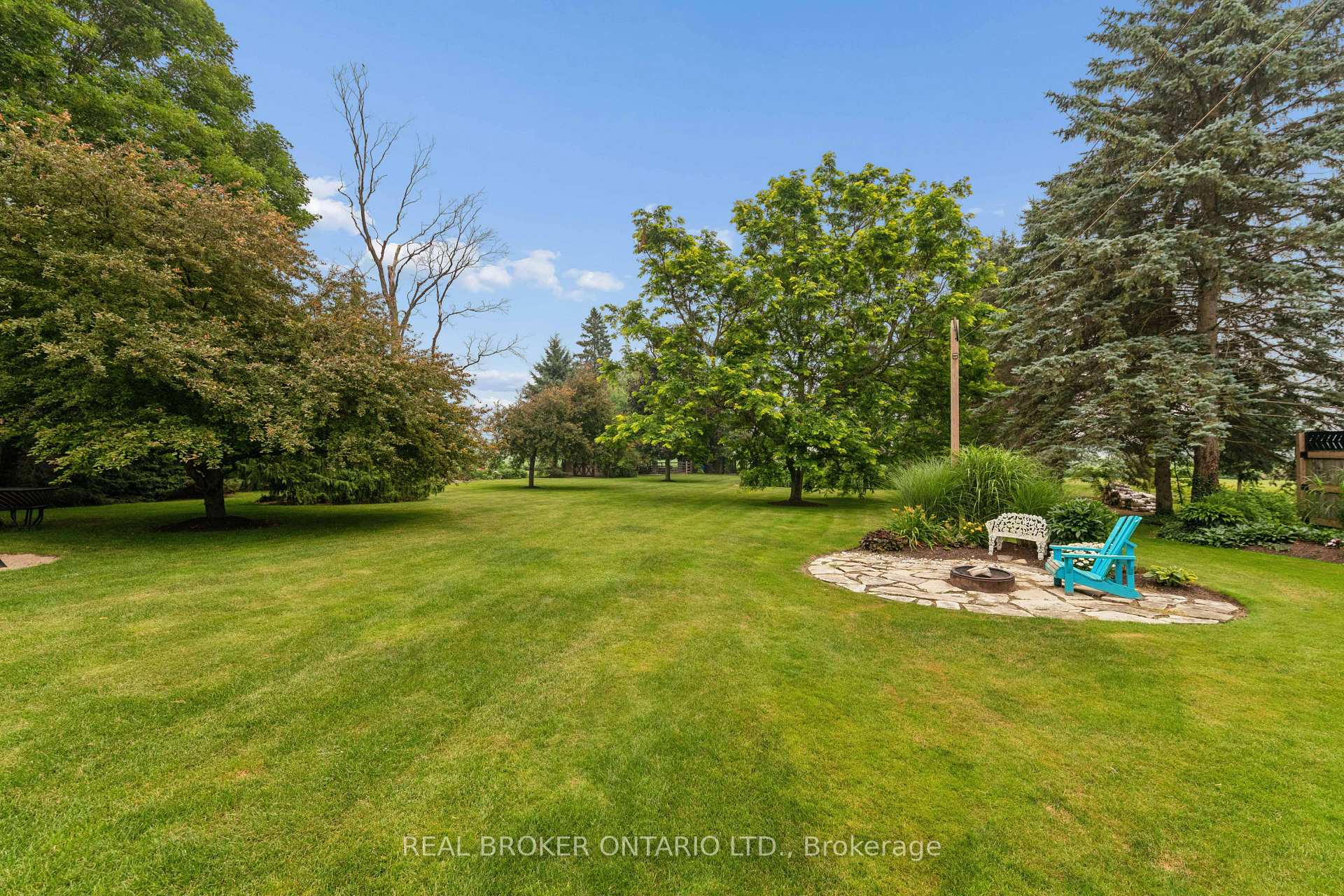 Photo 41 of 7323 Sideroad 15, Rr1 Road, Mapleton, Rural Mapleton — HOMEH