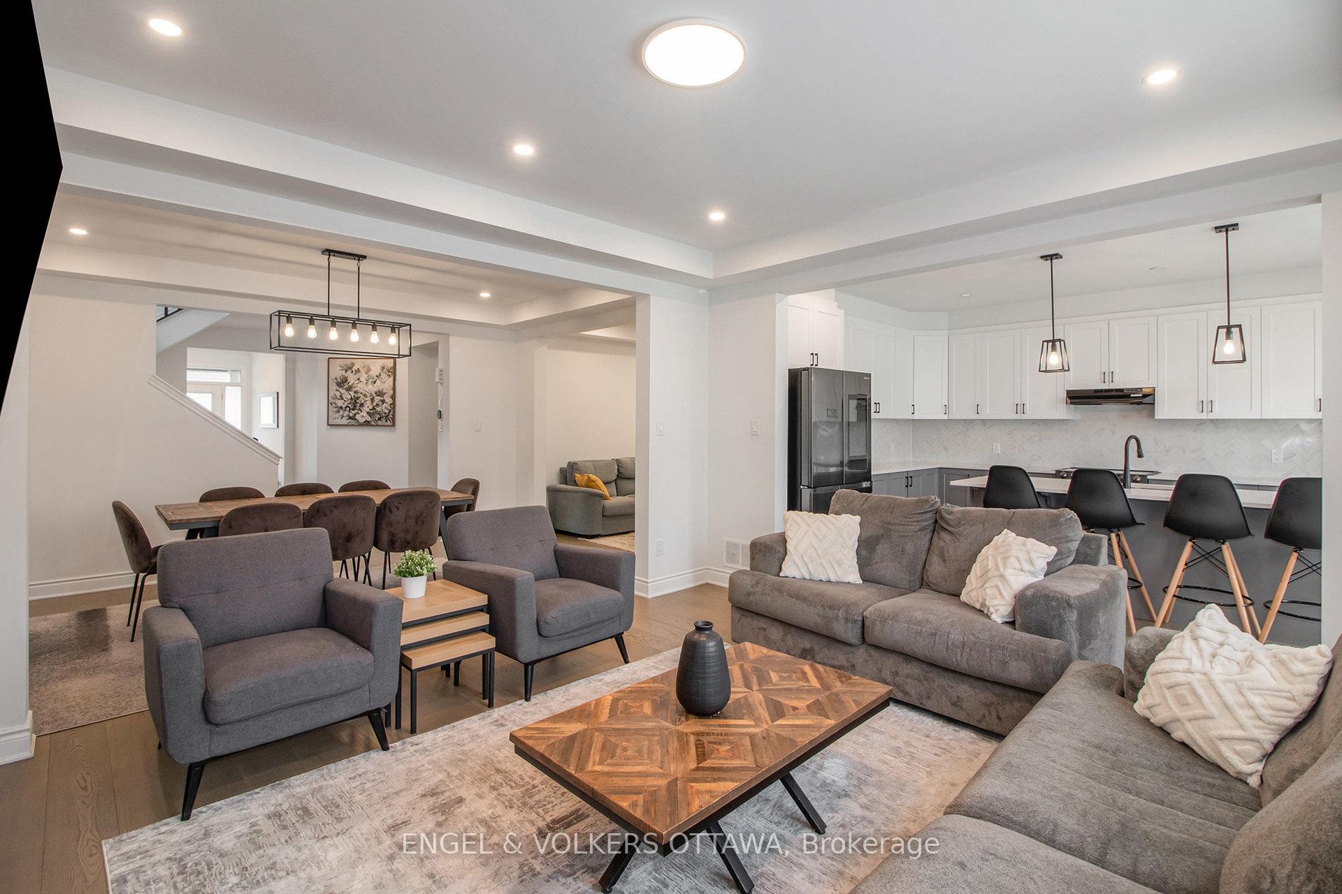 Photo 6 of 1031 Curraglass Walk, Ottawa, Stittsville (North) — HOMEH