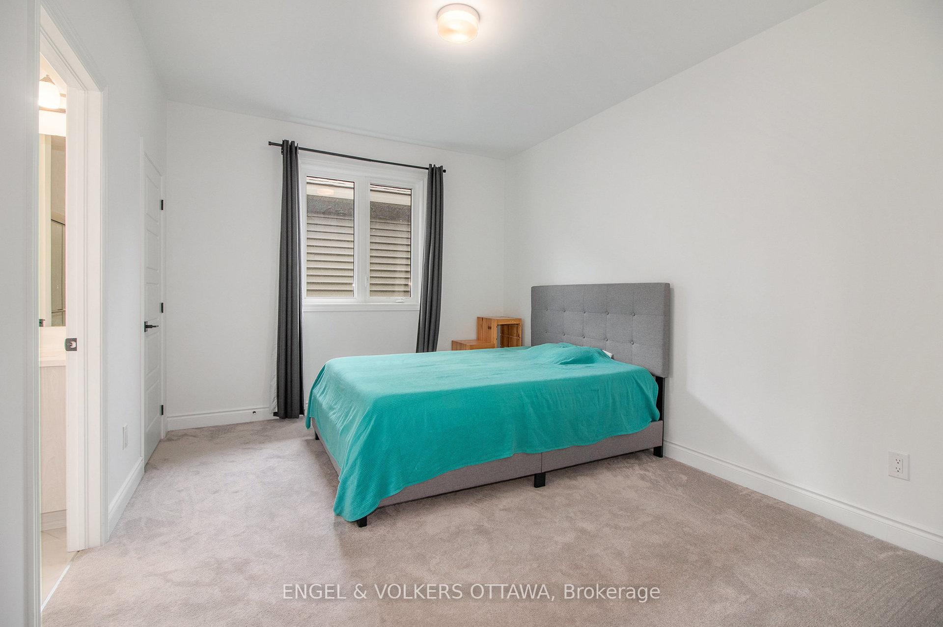 Photo 19 of 1031 Curraglass Walk, Ottawa, Stittsville (North) — HOMEH