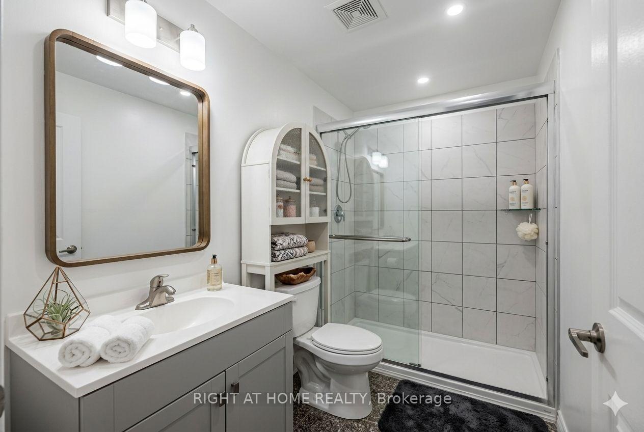 Photo 8 of Unit 208, 936 Glen Street, Oshawa, Lakeview — HOMEH