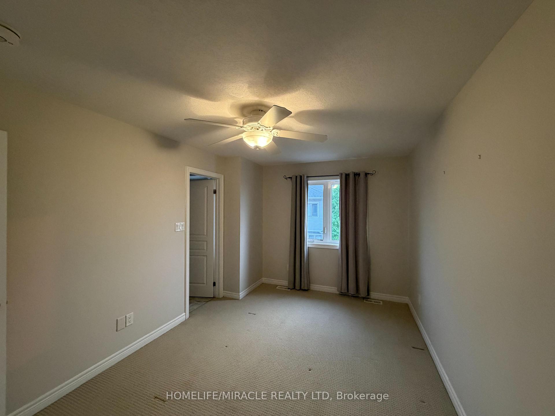 Photo 30 of Unit 7, 50 Scarlett Common, St. Catharines, Secord Woods — HOMEH