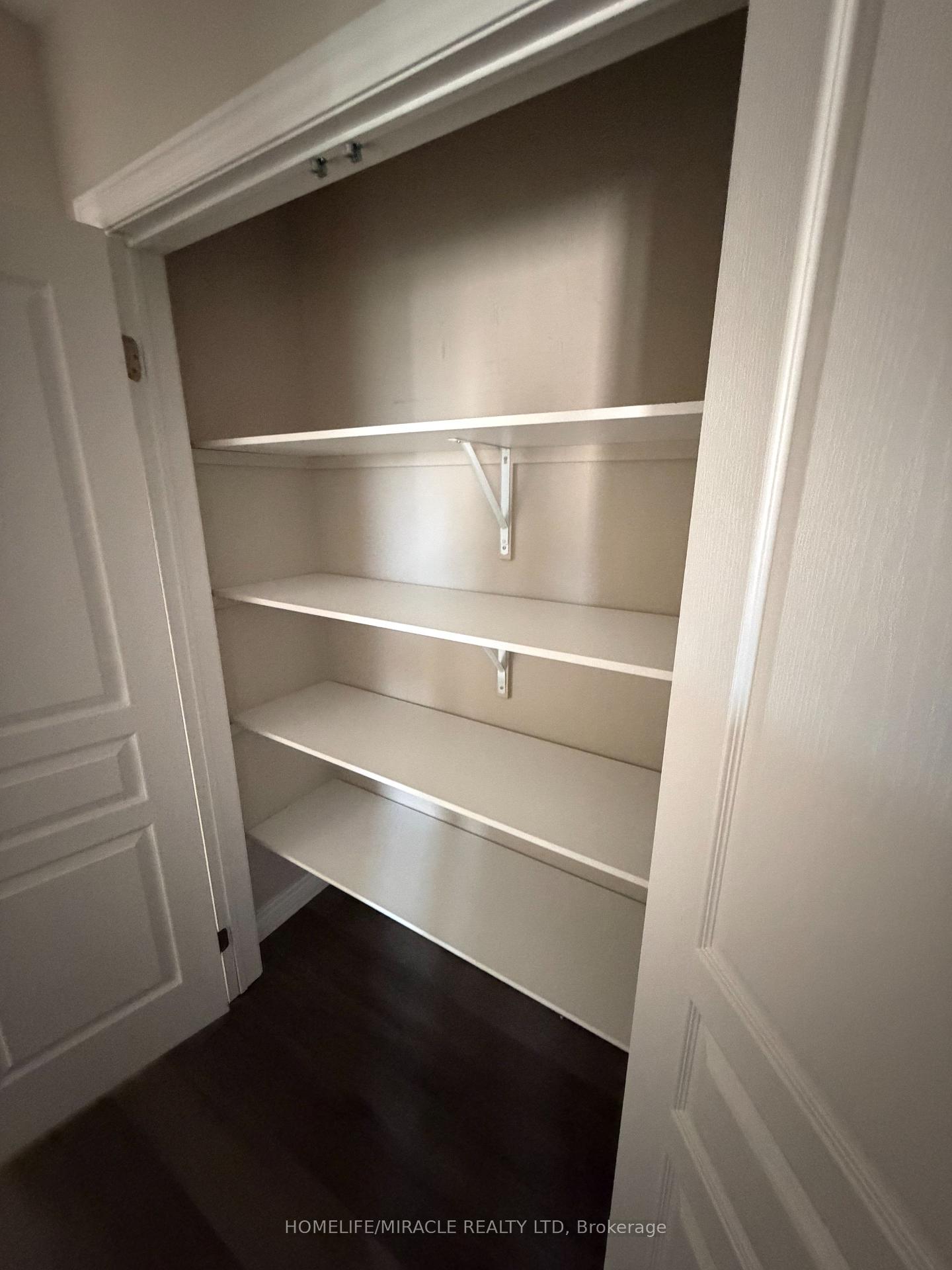 Photo 33 of Unit 7, 50 Scarlett Common, St. Catharines, Secord Woods — HOMEH