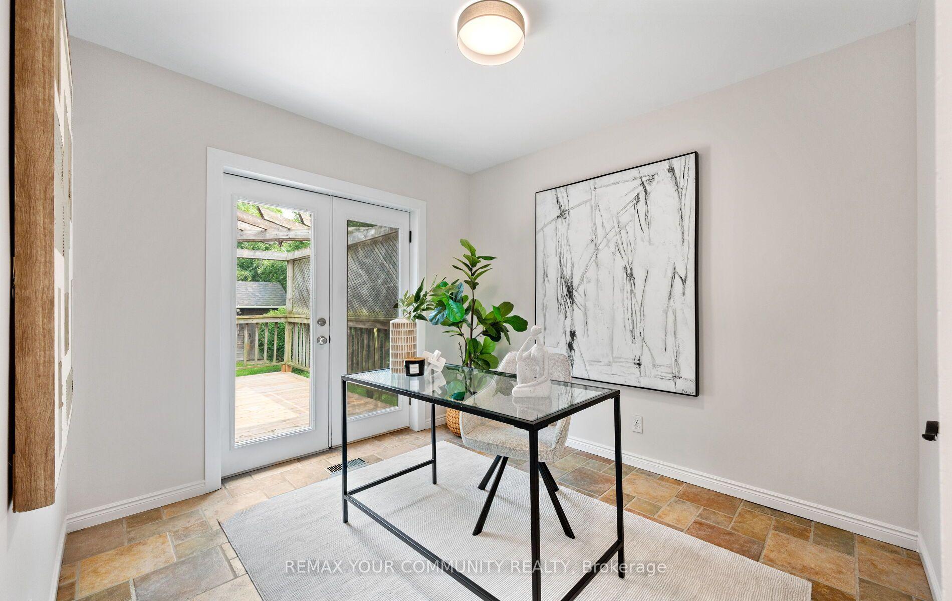 Photo 19 of 23 Richardson Drive, Aurora, Aurora Highlands — HOMEH