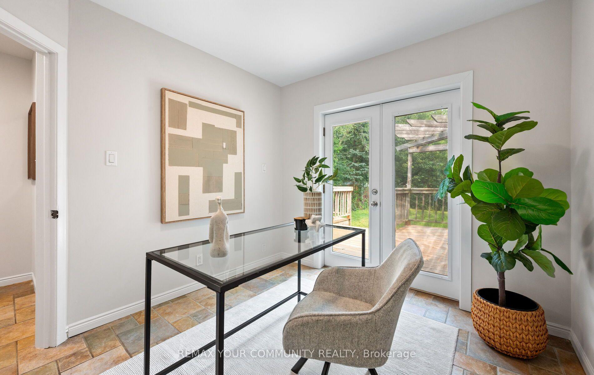 Photo 20 of 23 Richardson Drive, Aurora, Aurora Highlands — HOMEH