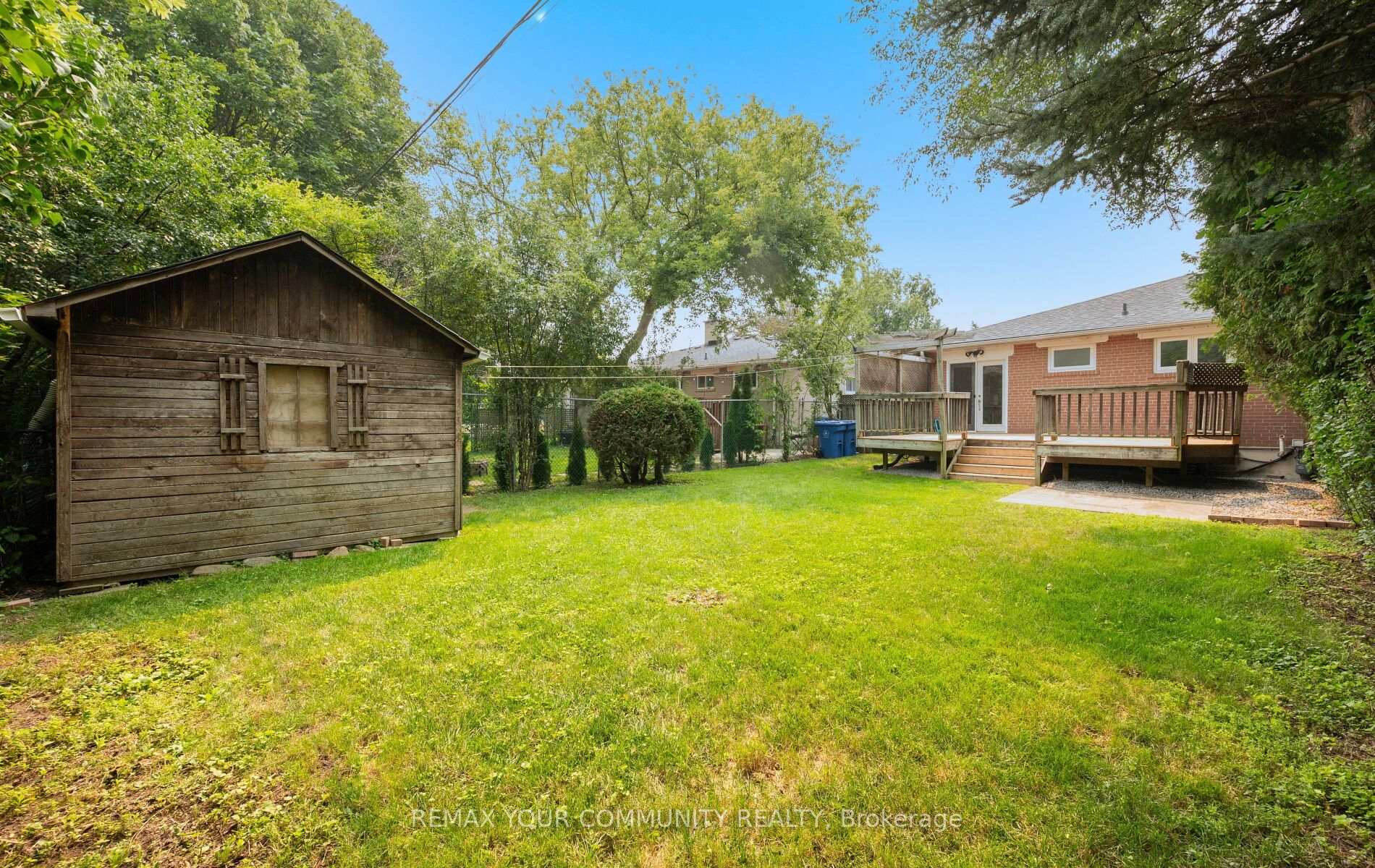 Photo 35 of 23 Richardson Drive, Aurora, Aurora Highlands — HOMEH
