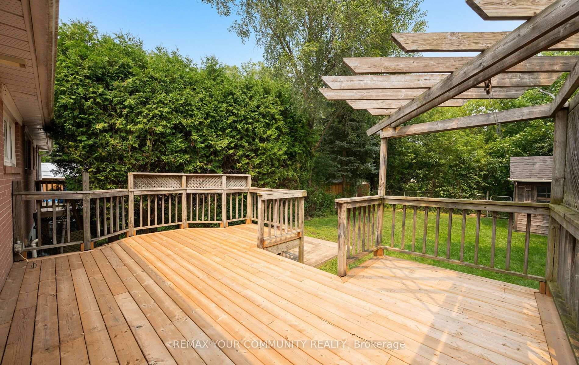 Photo 38 of 23 Richardson Drive, Aurora, Aurora Highlands — HOMEH