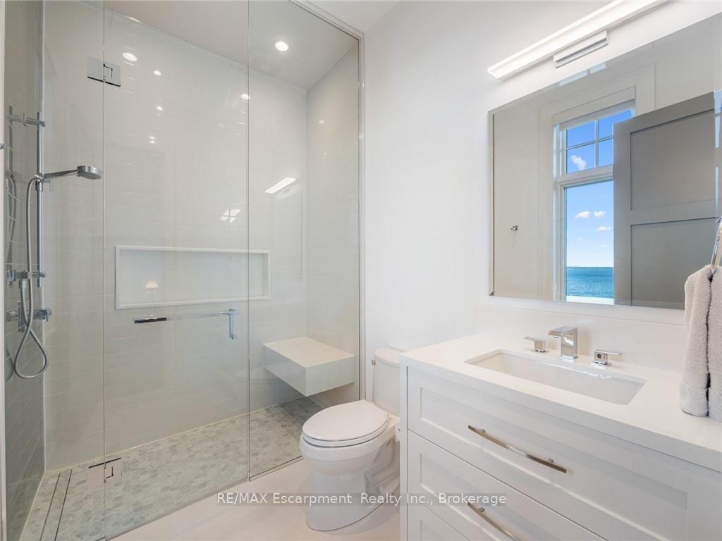 Photo 32 of 140 Secord Lane, Burlington, Shoreacres — HOMEH