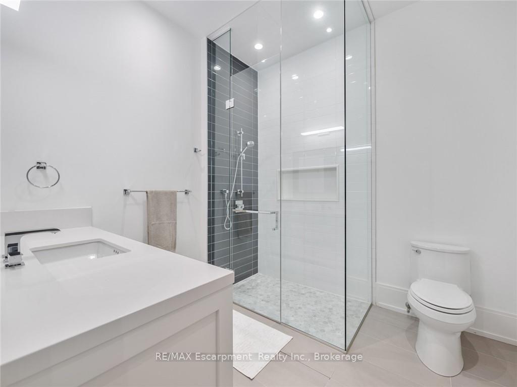 Photo 34 of 140 Secord Lane, Burlington, Shoreacres — HOMEH