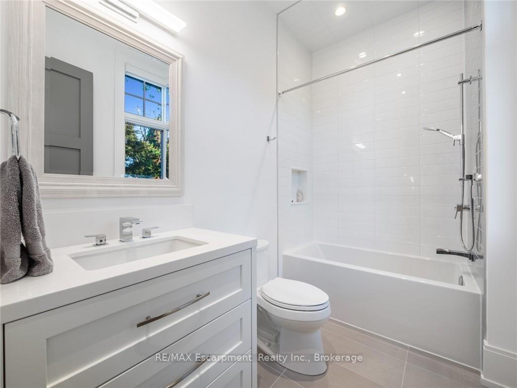 Photo 36 of 140 Secord Lane, Burlington, Shoreacres — HOMEH