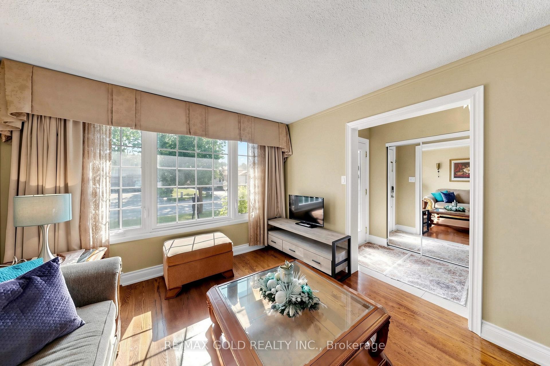 Photo 4 of 76 Charters Road, Brampton, Madoc — HOMEH