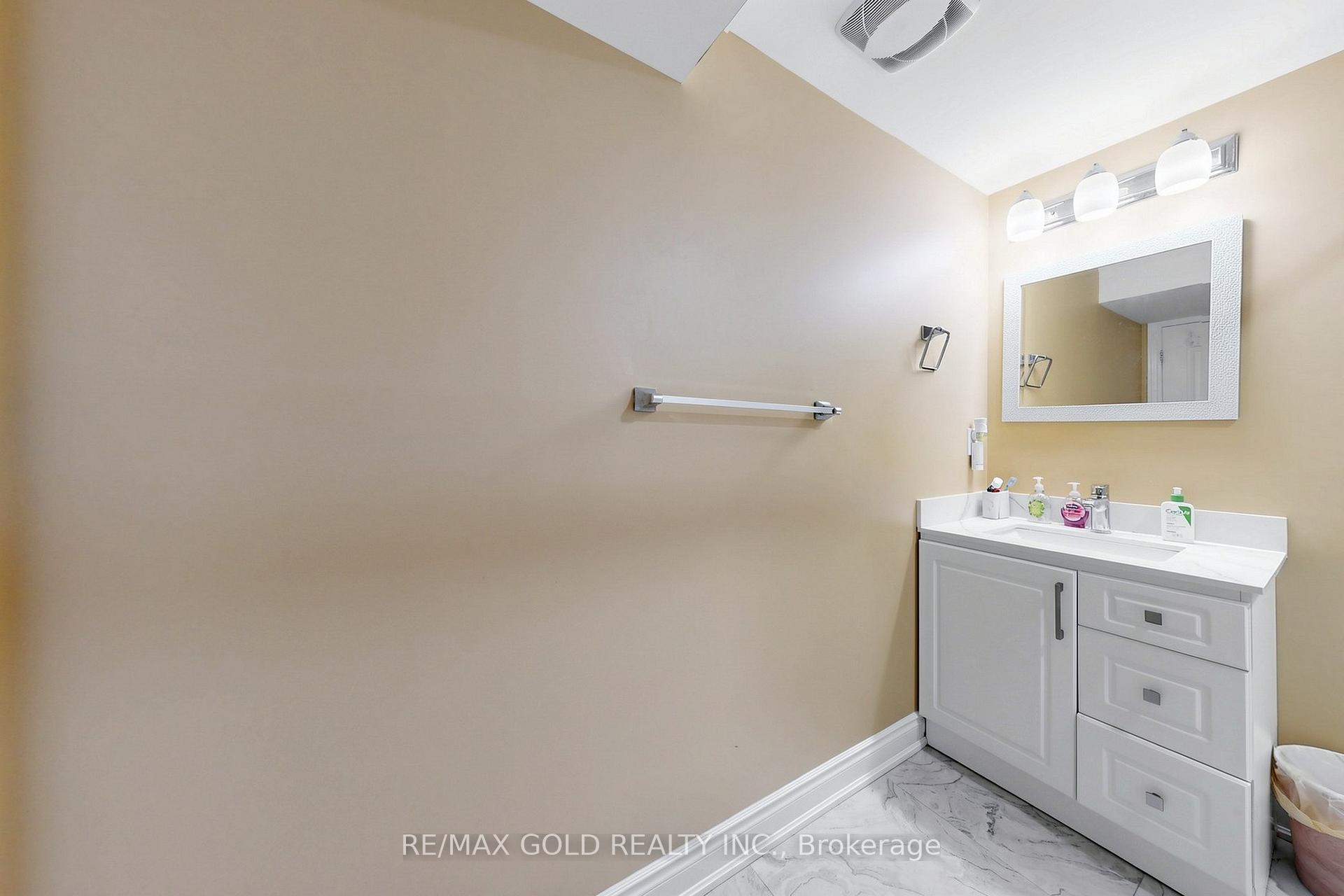 Photo 45 of 76 Charters Road, Brampton, Madoc — HOMEH