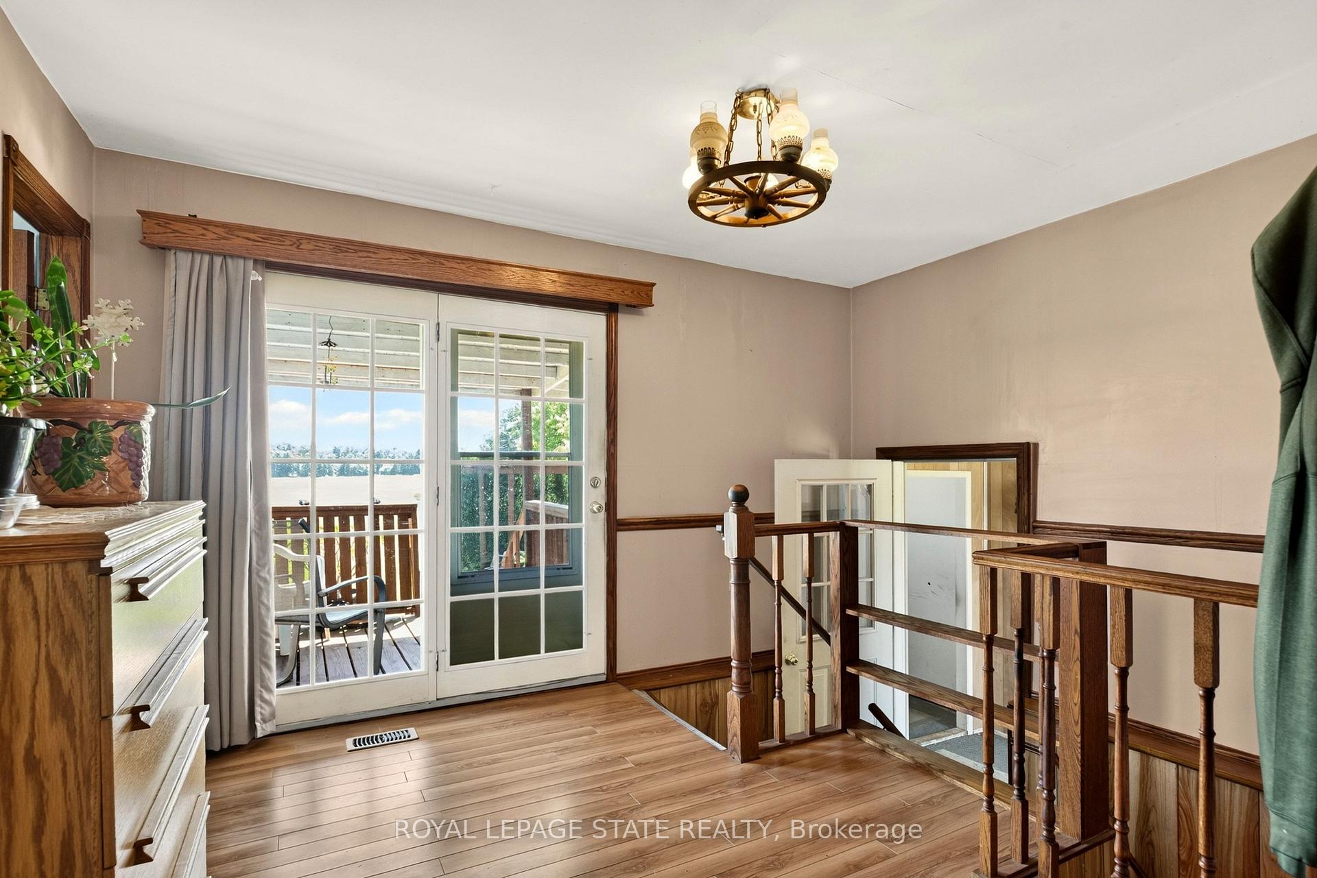 Photo 11 of 958 Highland Road E, Hamilton, Rural Stoney Creek — HOMEH