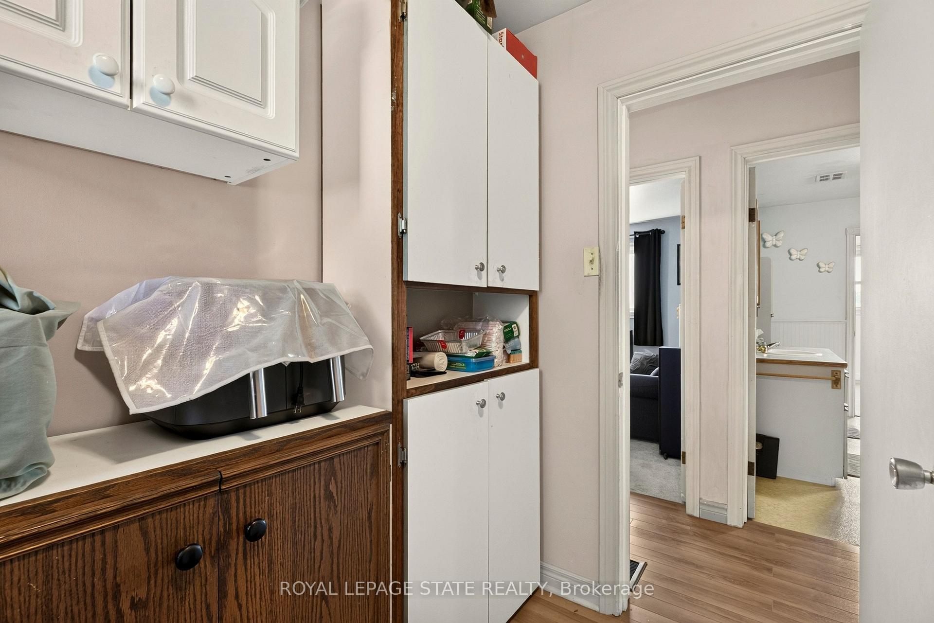 Photo 21 of 958 Highland Road E, Hamilton, Rural Stoney Creek — HOMEH