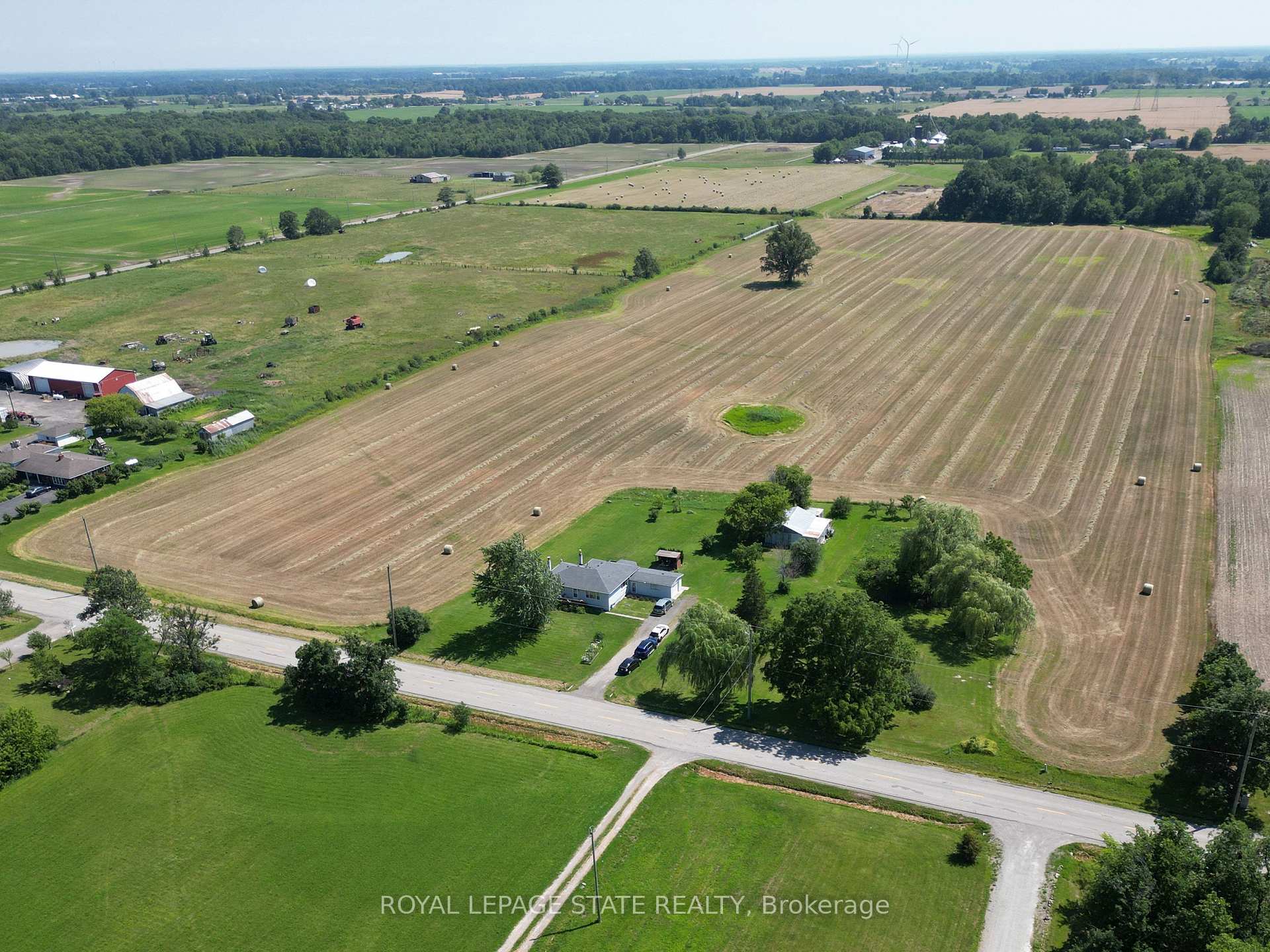 Photo 47 of 958 Highland Road E, Hamilton, Rural Stoney Creek — HOMEH