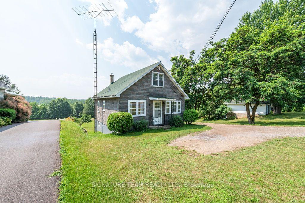 Photo 37 of 227 Bonnechere Street E, Bonnechere Valley, Eganville/Bonnechere Twp — HOMEH