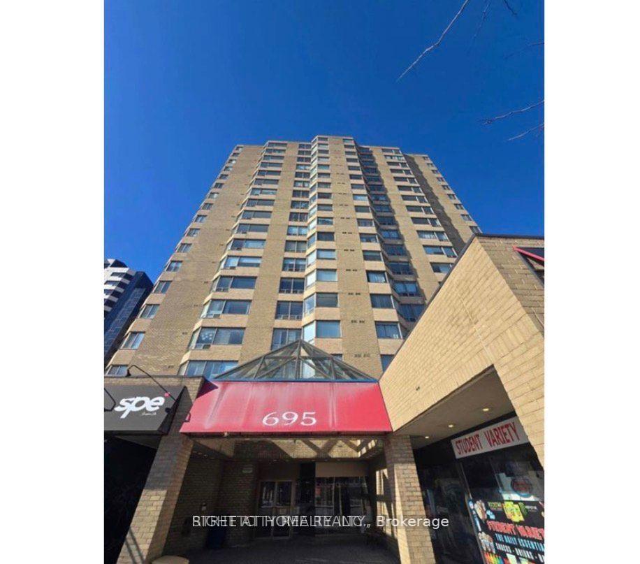 Front of Unit 805, 695 Richmond Street
