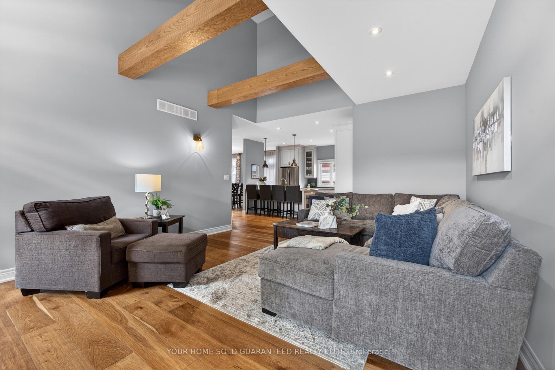 Photo 13 of 116 Livingston Avenue, Grimsby, Grimsby West — HOMEH
