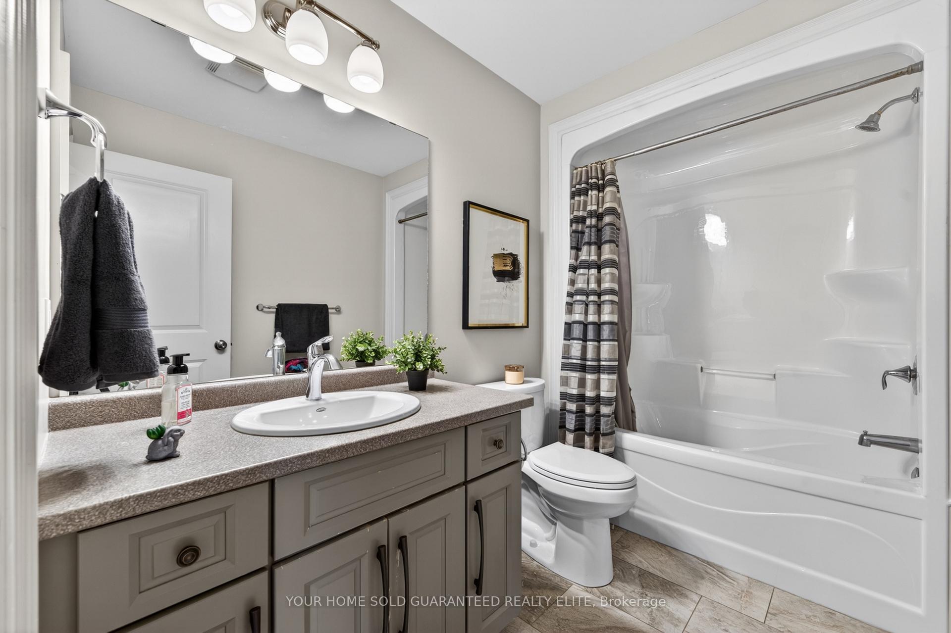 Photo 25 of 116 Livingston Avenue, Grimsby, Grimsby West — HOMEH