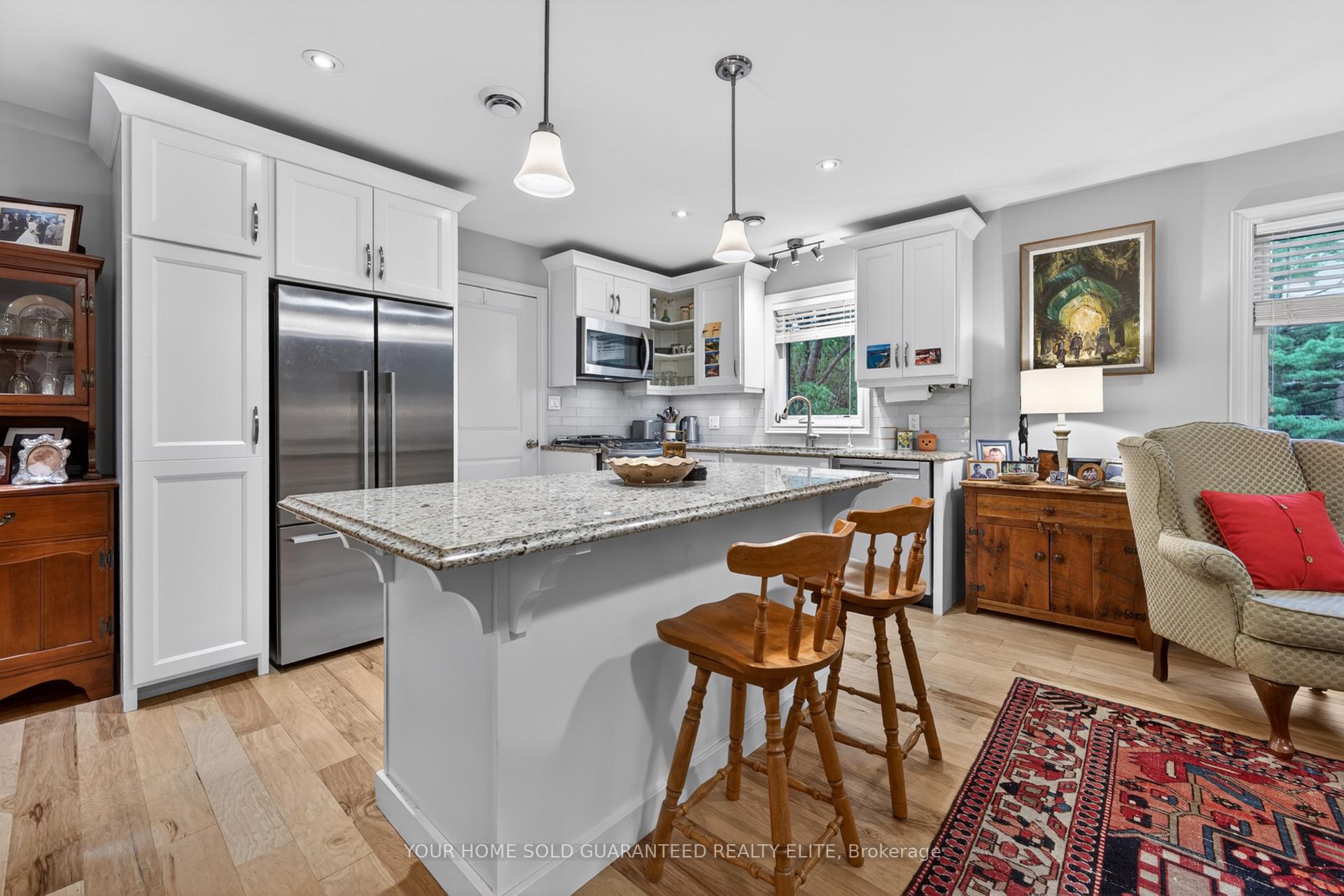 Photo 32 of 116 Livingston Avenue, Grimsby, Grimsby West — HOMEH