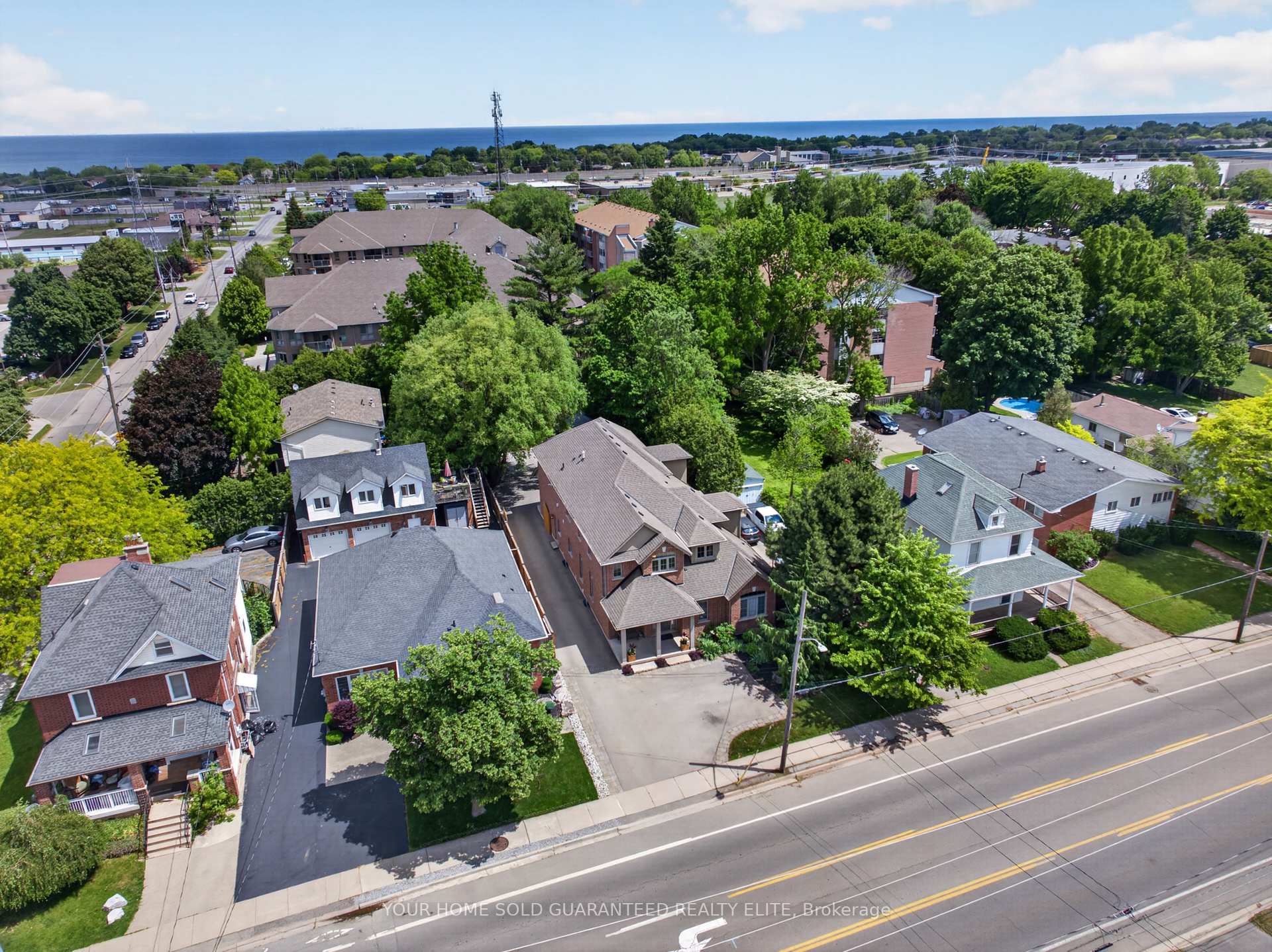 Photo 45 of 116 Livingston Avenue, Grimsby, Grimsby West — HOMEH
