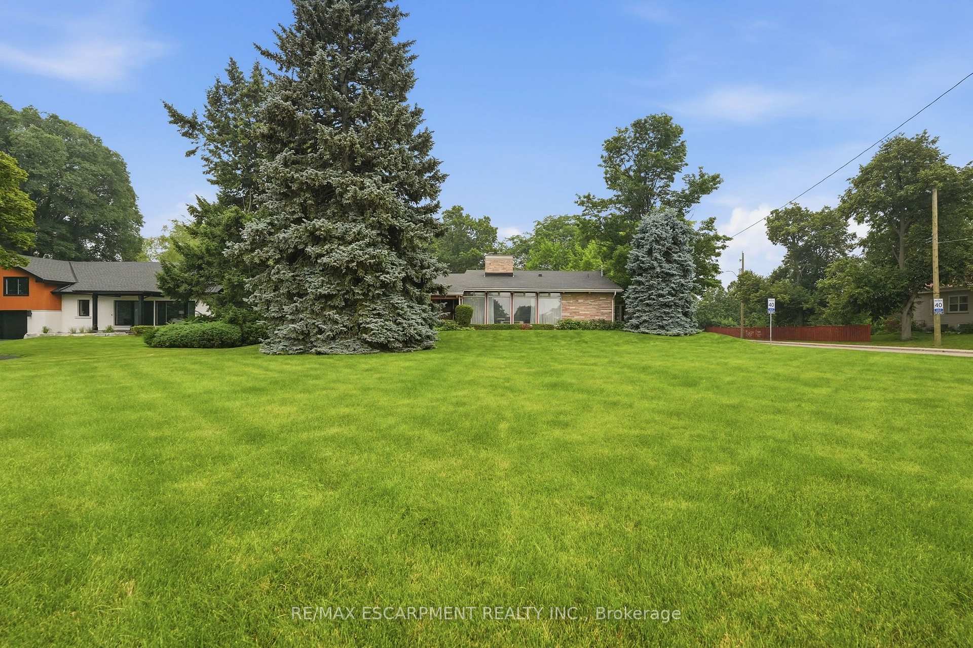 Photo 4 of 264 Mountain Brow Boulevard, Hamilton, Sherwood — HOMEH
