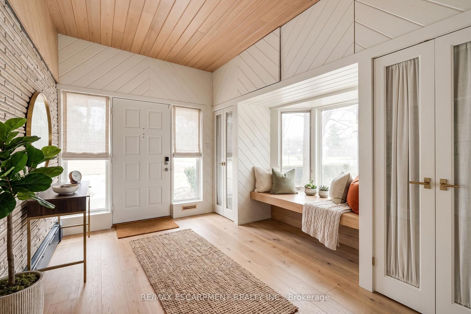 Photo 5 of 264 Mountain Brow Boulevard, Hamilton, Sherwood — HOMEH