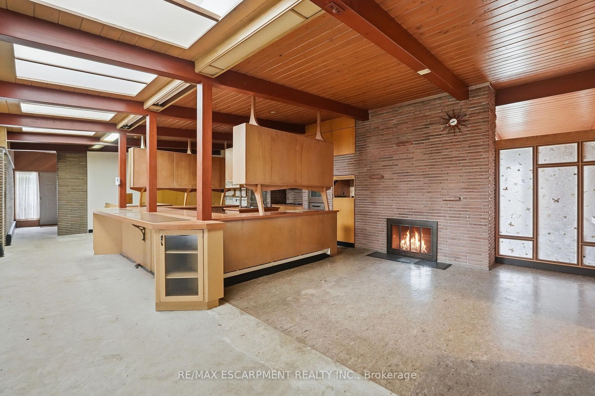 Photo 12 of 264 Mountain Brow Boulevard, Hamilton, Sherwood — HOMEH