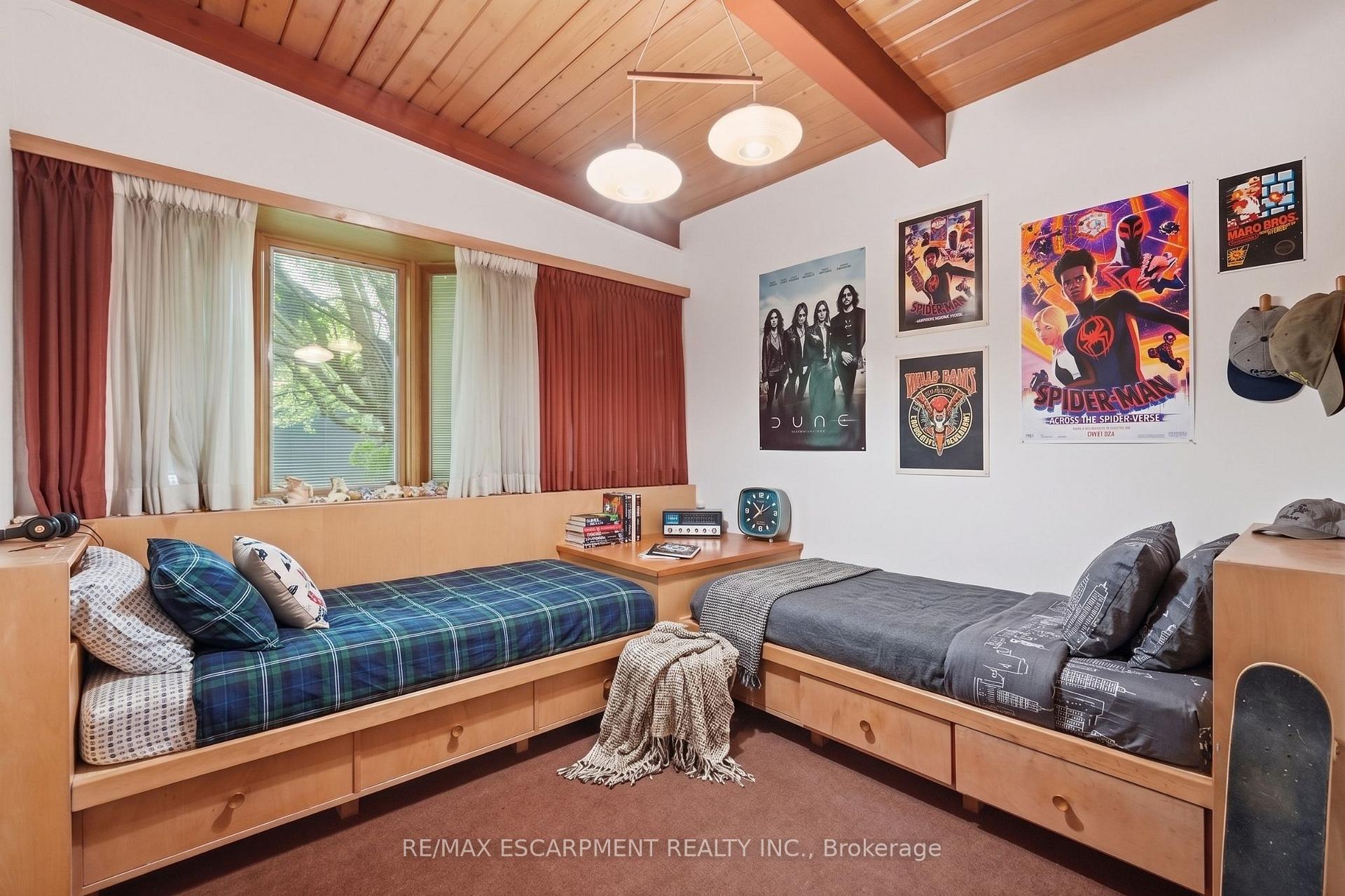 Photo 32 of 264 Mountain Brow Boulevard, Hamilton, Sherwood — HOMEH