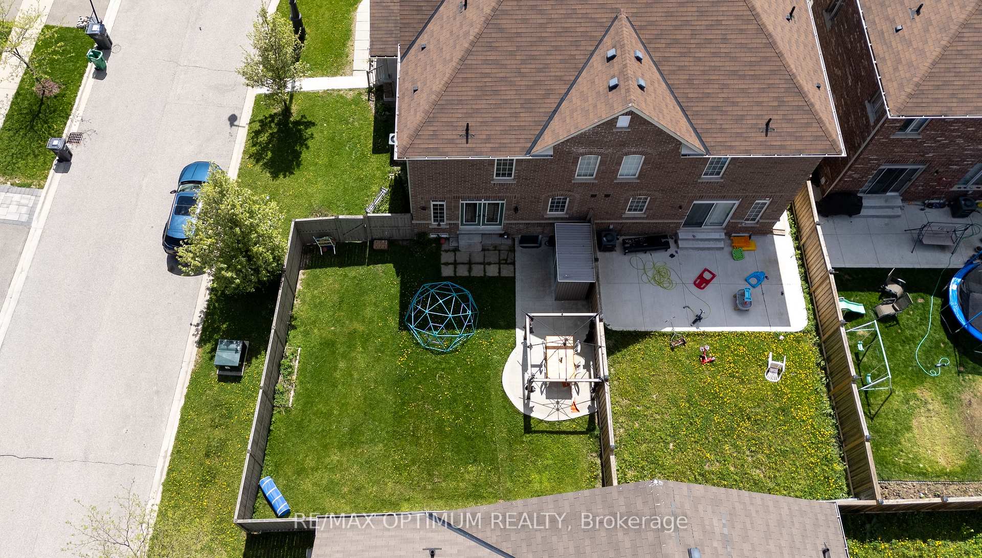 Photo 47 of 39 Divinity Circle, Brampton, Northwest Brampton — HOMEH