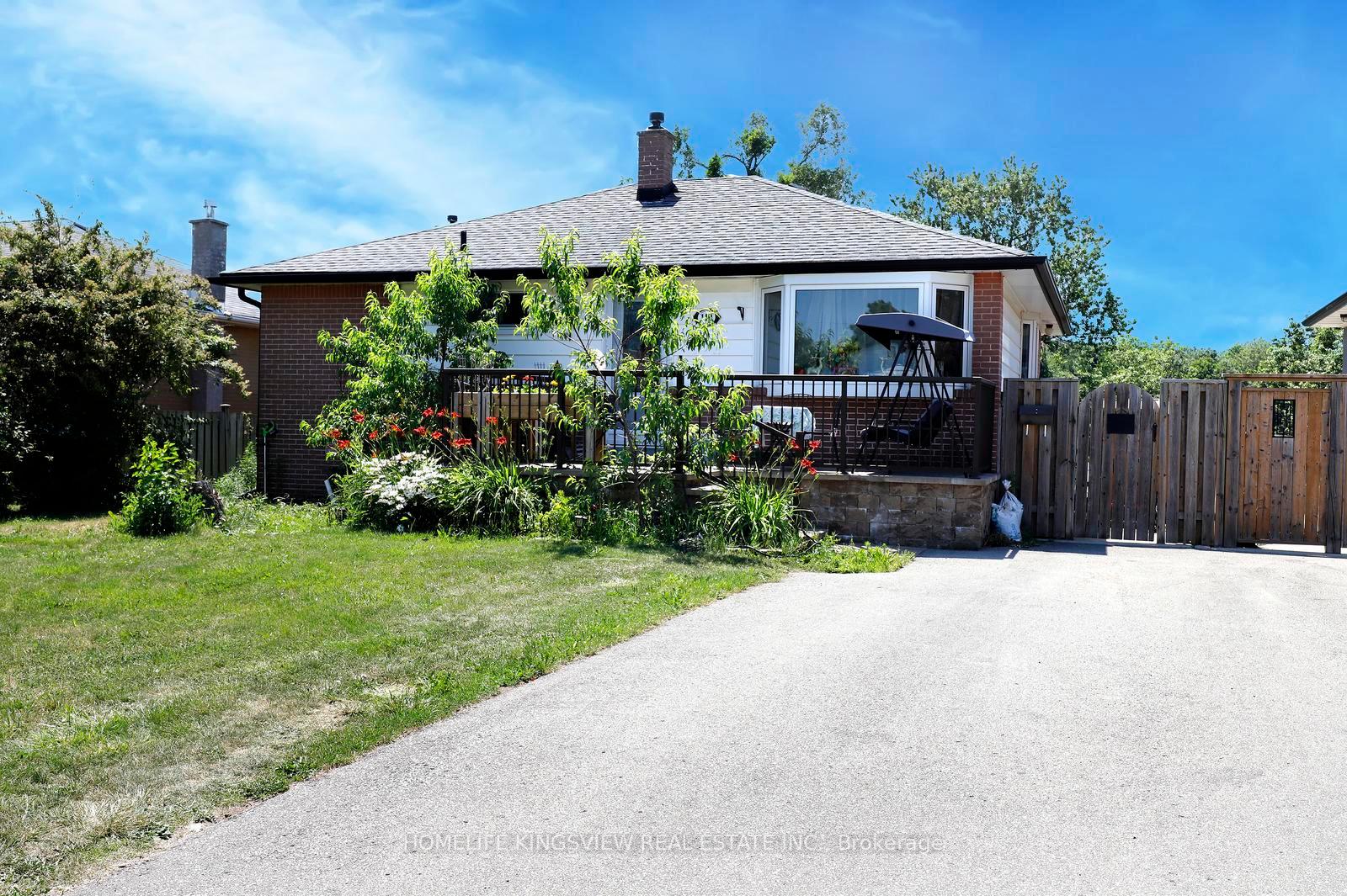 Photo 2 of 110 Longfield Road, Halton Hills, Acton — HOMEH